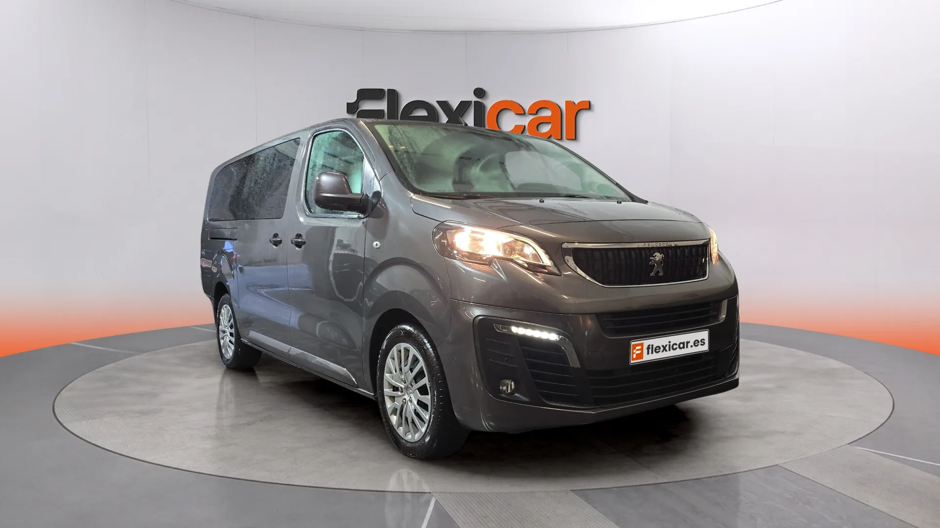 Peugeot Traveller Active BlueHDi 120 Standard
