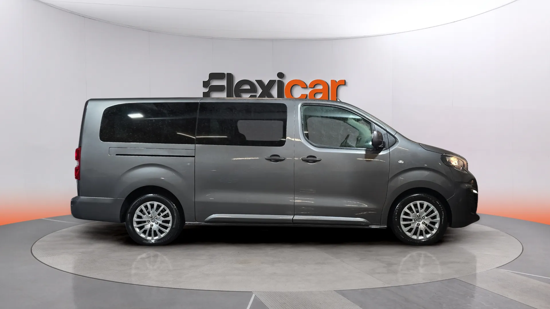 Peugeot Traveller Active BlueHDi 120 Standard - foto 5