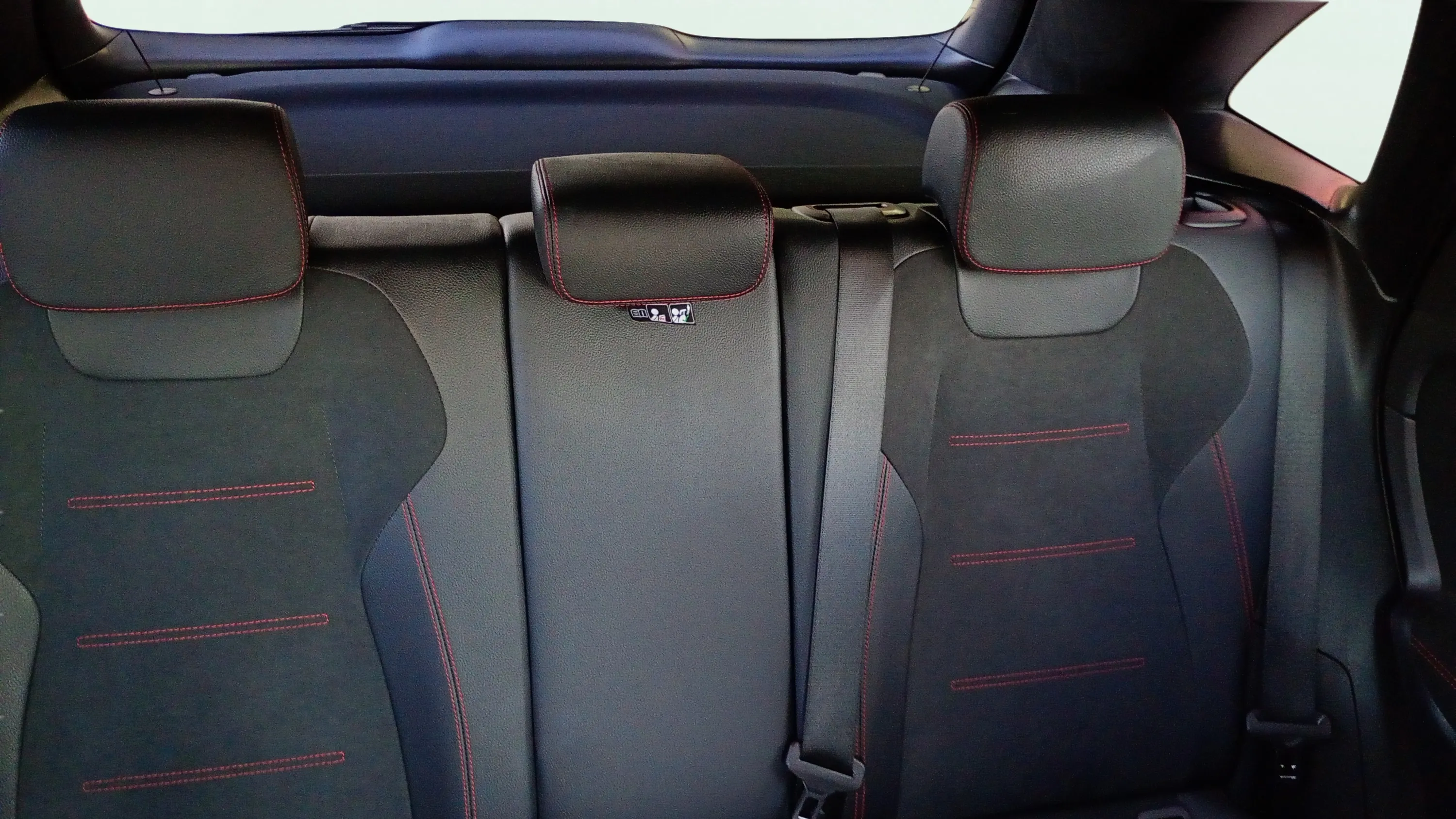Mercedes-Benz Clase B B 200 d - foto 15