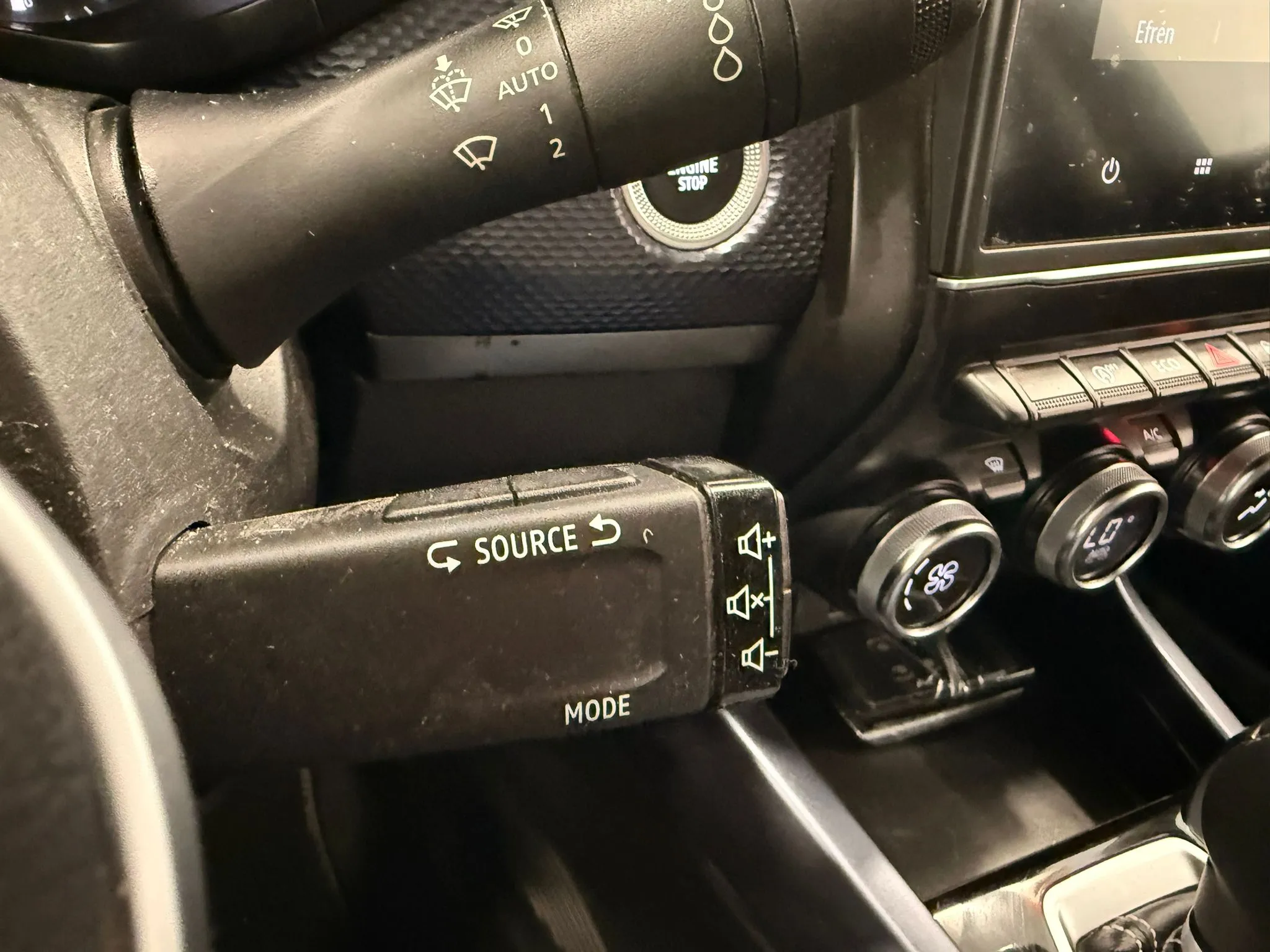 Renault Arkana Intens TCe EDC Microhíbrido - foto 14