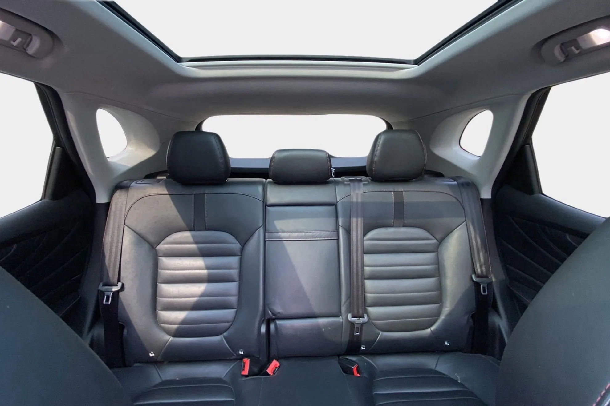 MG HS 1.5 Turbo GDI Luxury DCT - foto 15