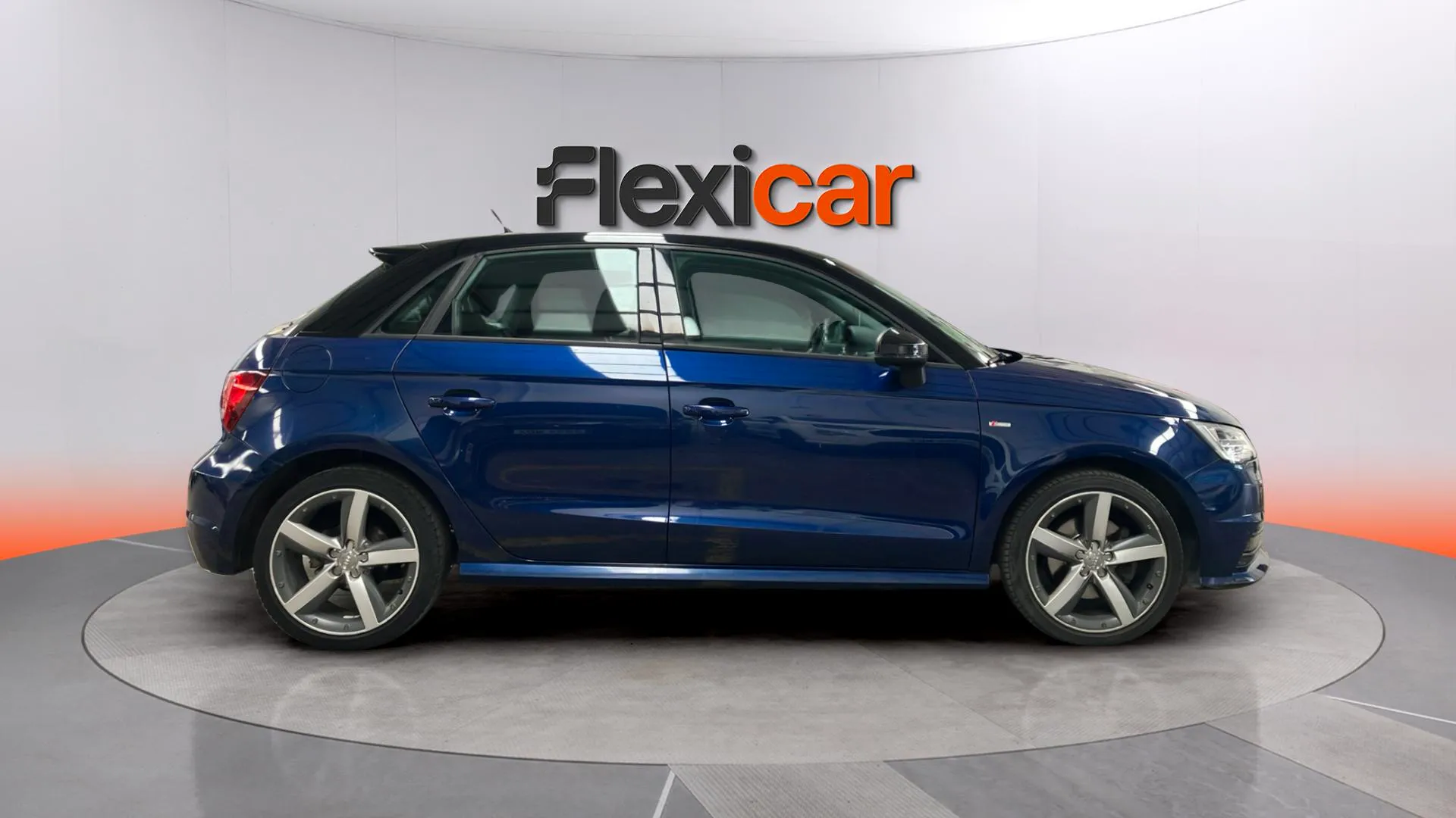 Audi A1 Adrenalin 1.6 TDI Sportback - foto 8