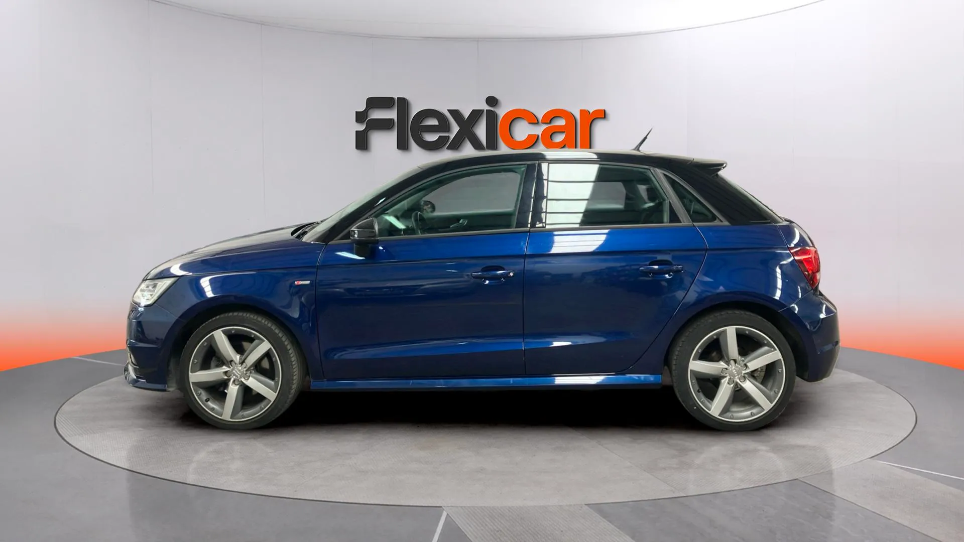 Audi A1 Adrenalin 1.6 TDI Sportback - foto 4