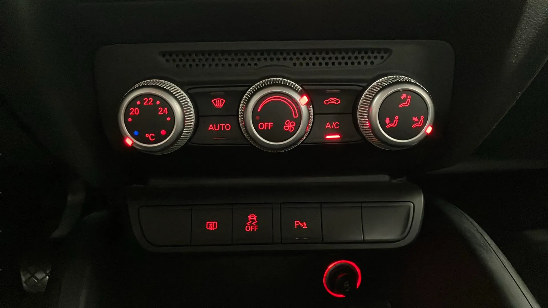 Audi A1 Adrenalin 1.6 TDI Sportback - foto 16