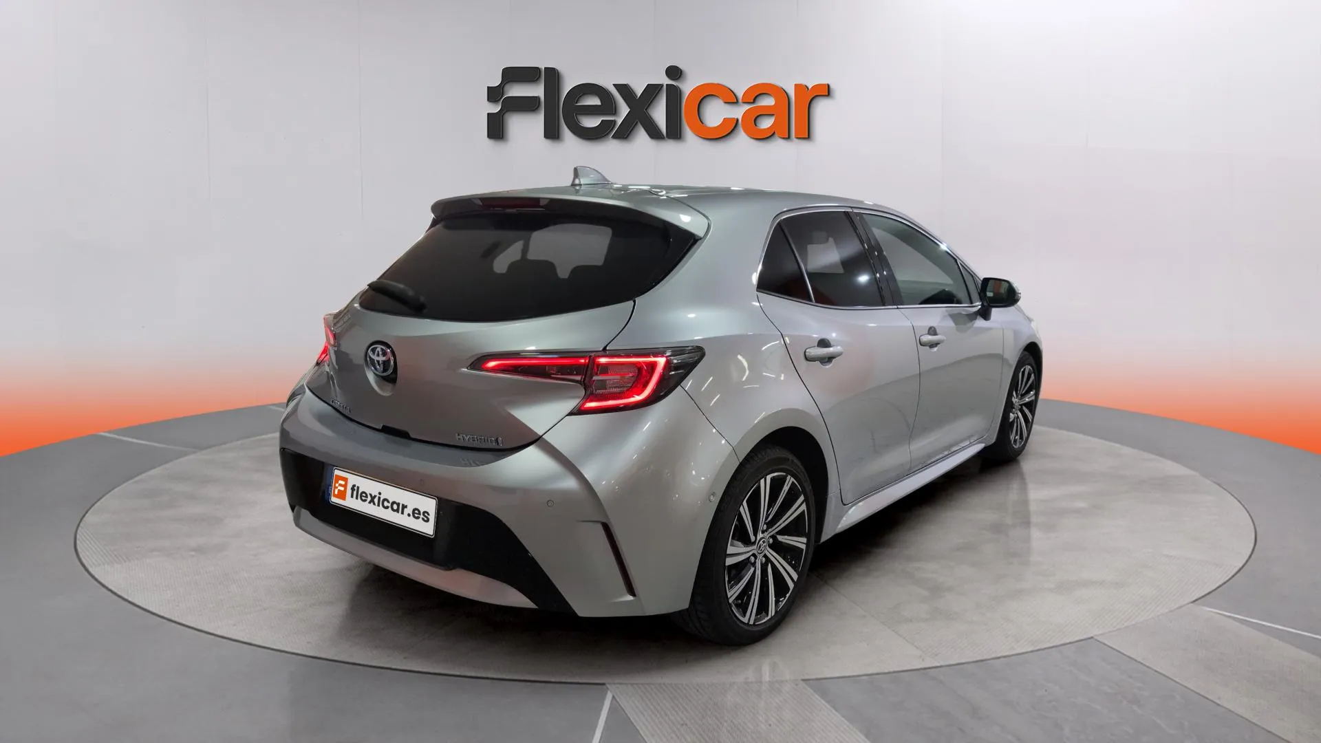 Toyota Corolla 1.8 125H Active Tech E-CVT - foto 7