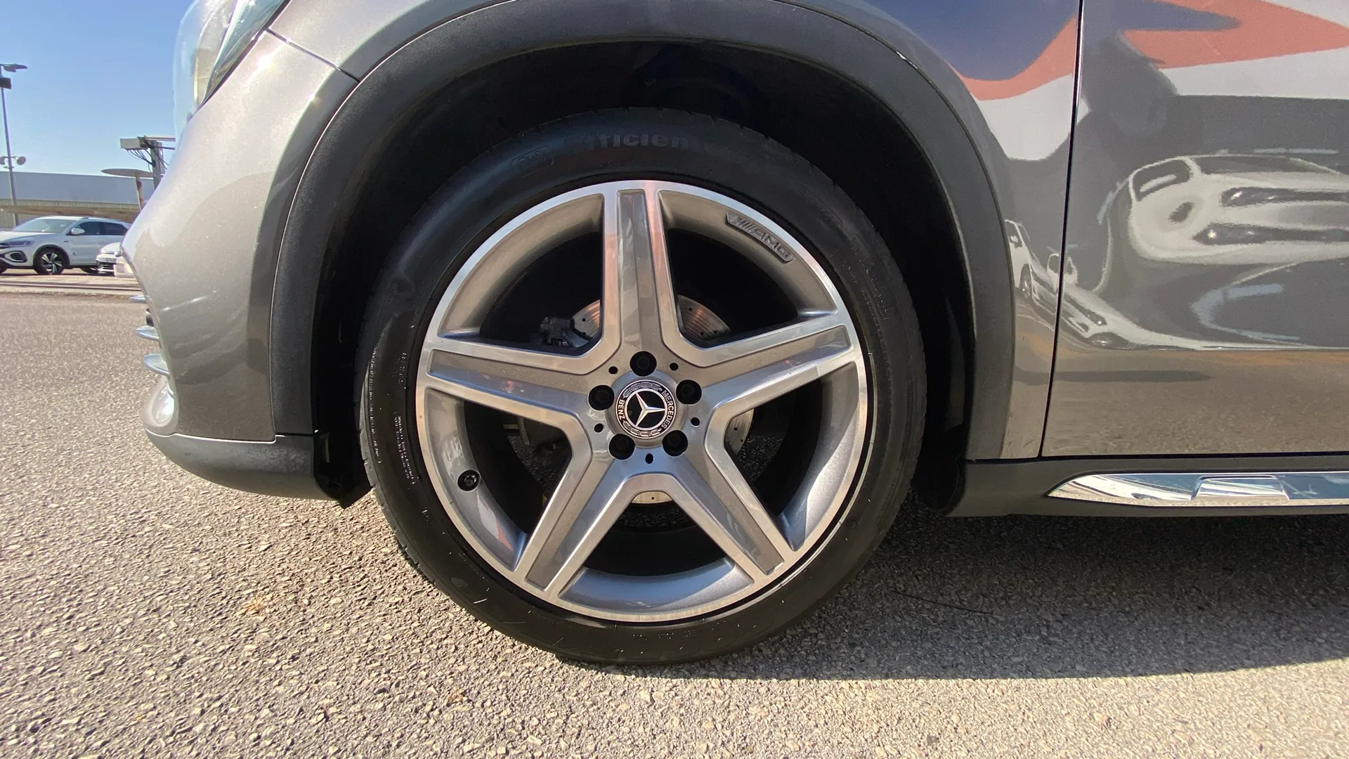 Mercedes-Benz GLA 200 d - foto 23