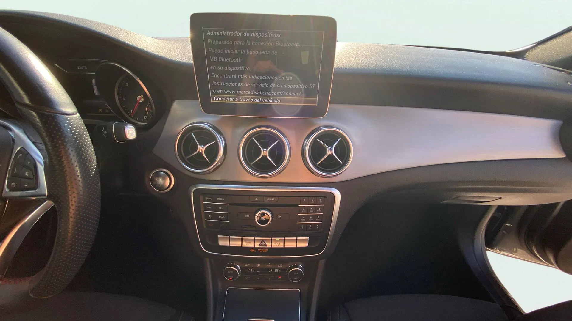 Mercedes-Benz GLA 200 d - foto 18