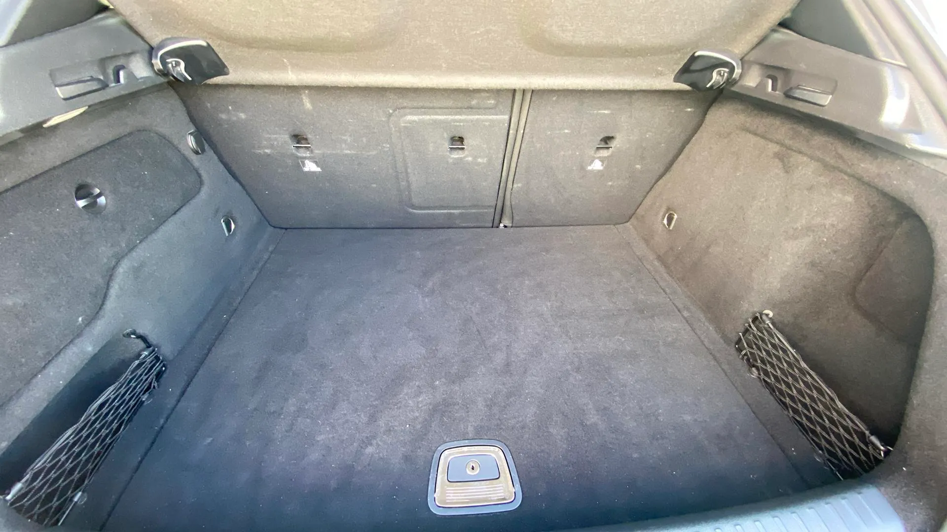Mercedes-Benz GLA 200 d - foto 22