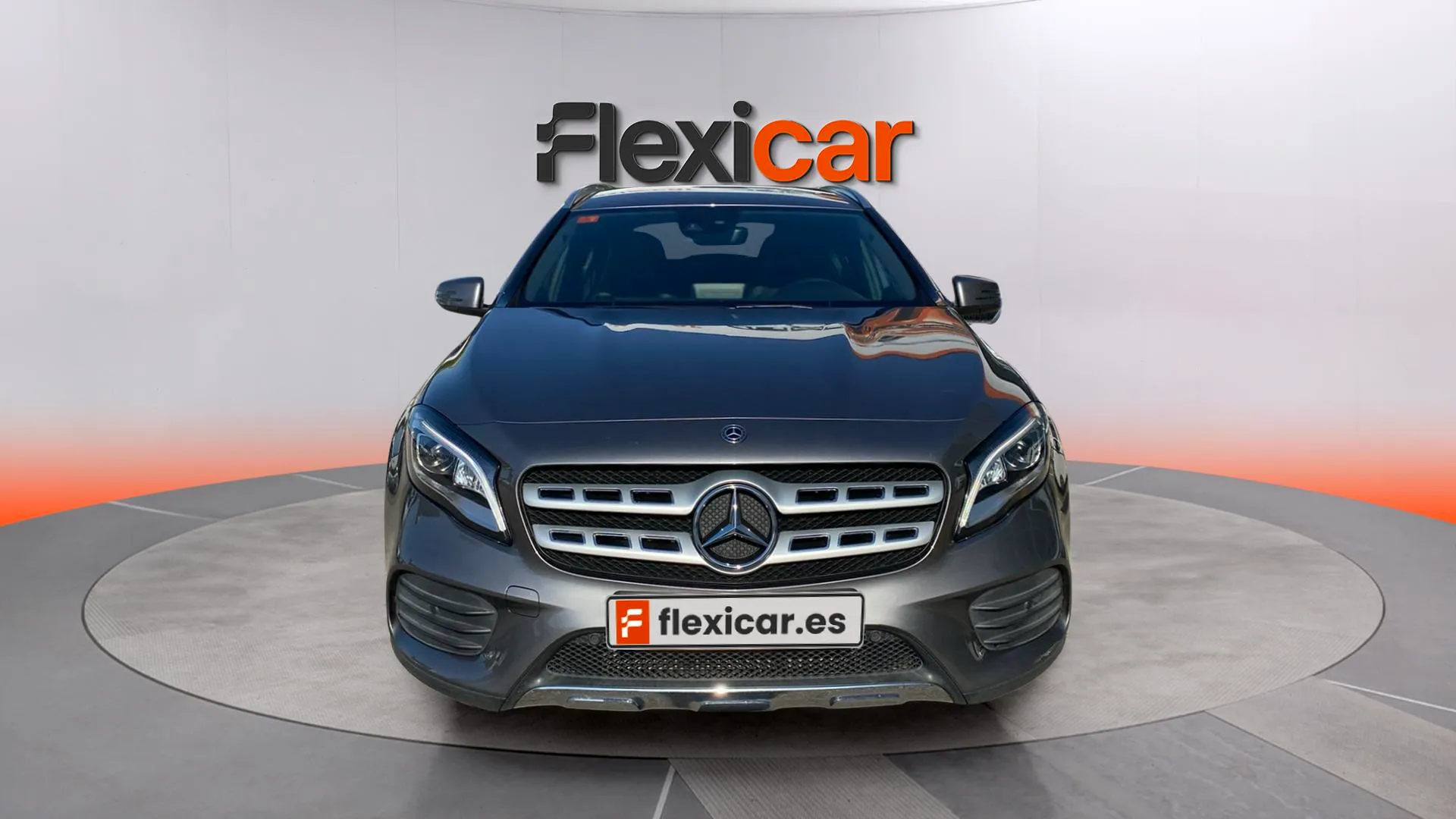 Mercedes-Benz GLA 200 d - foto 2