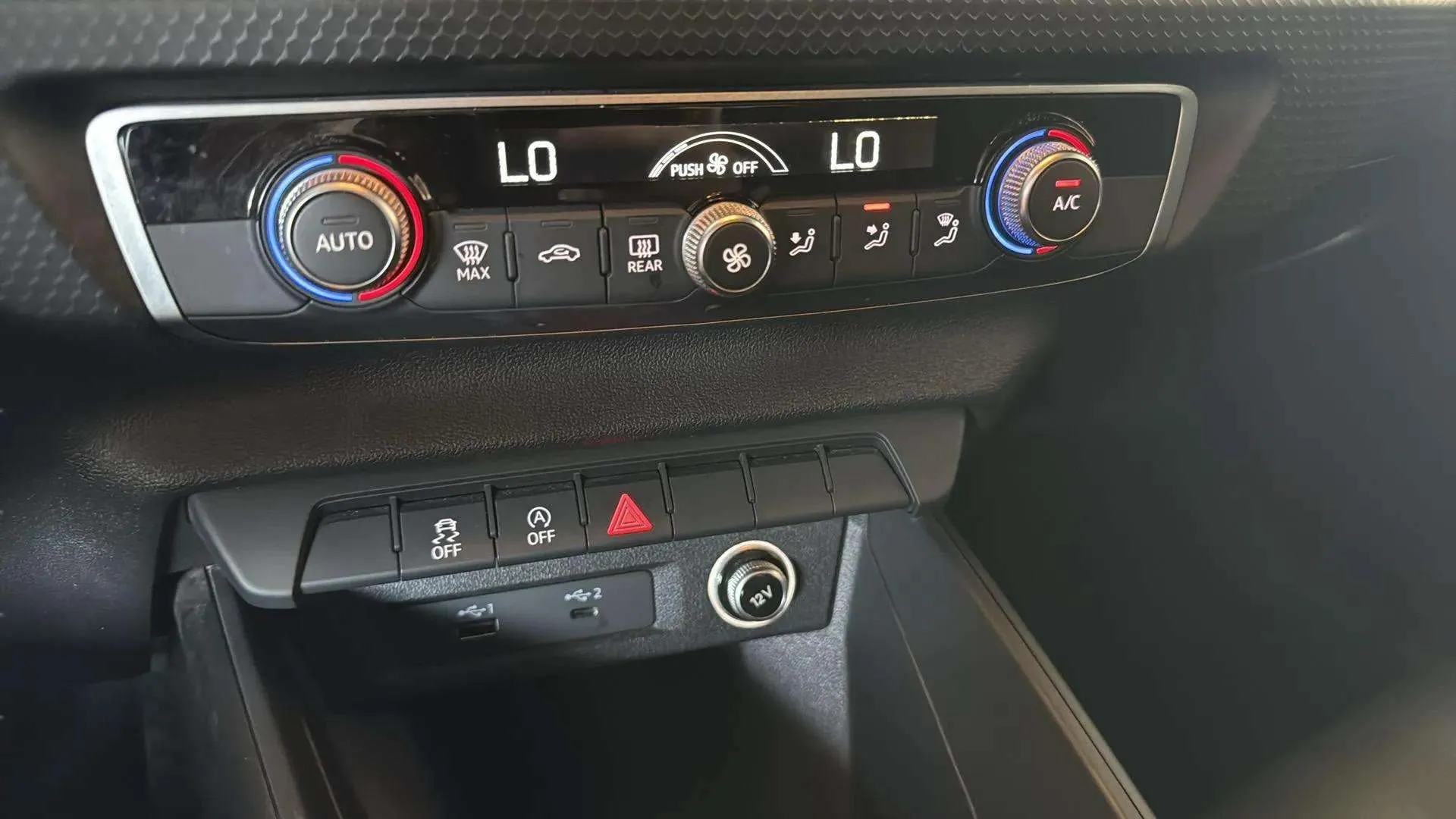 Audi A1 S Line 25 TFSI Sportback - foto 25