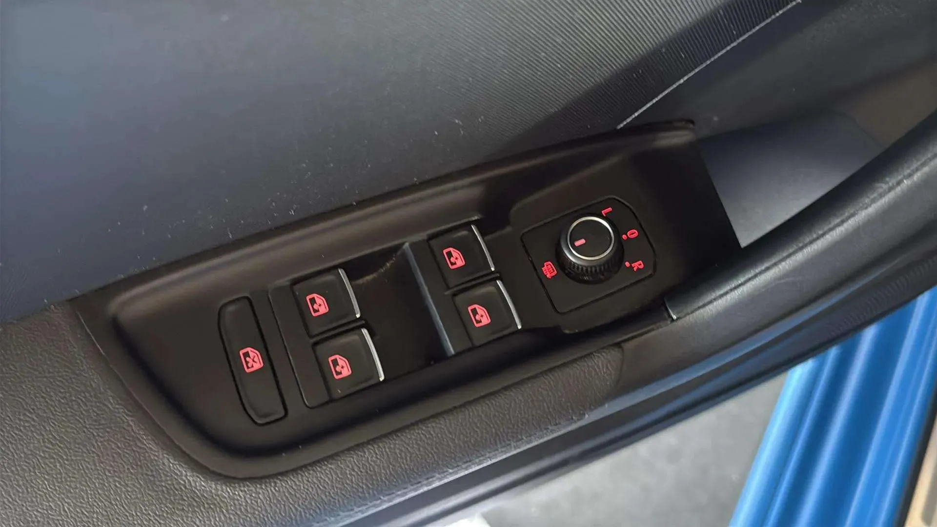 Audi A1 S Line 25 TFSI Sportback - foto 19