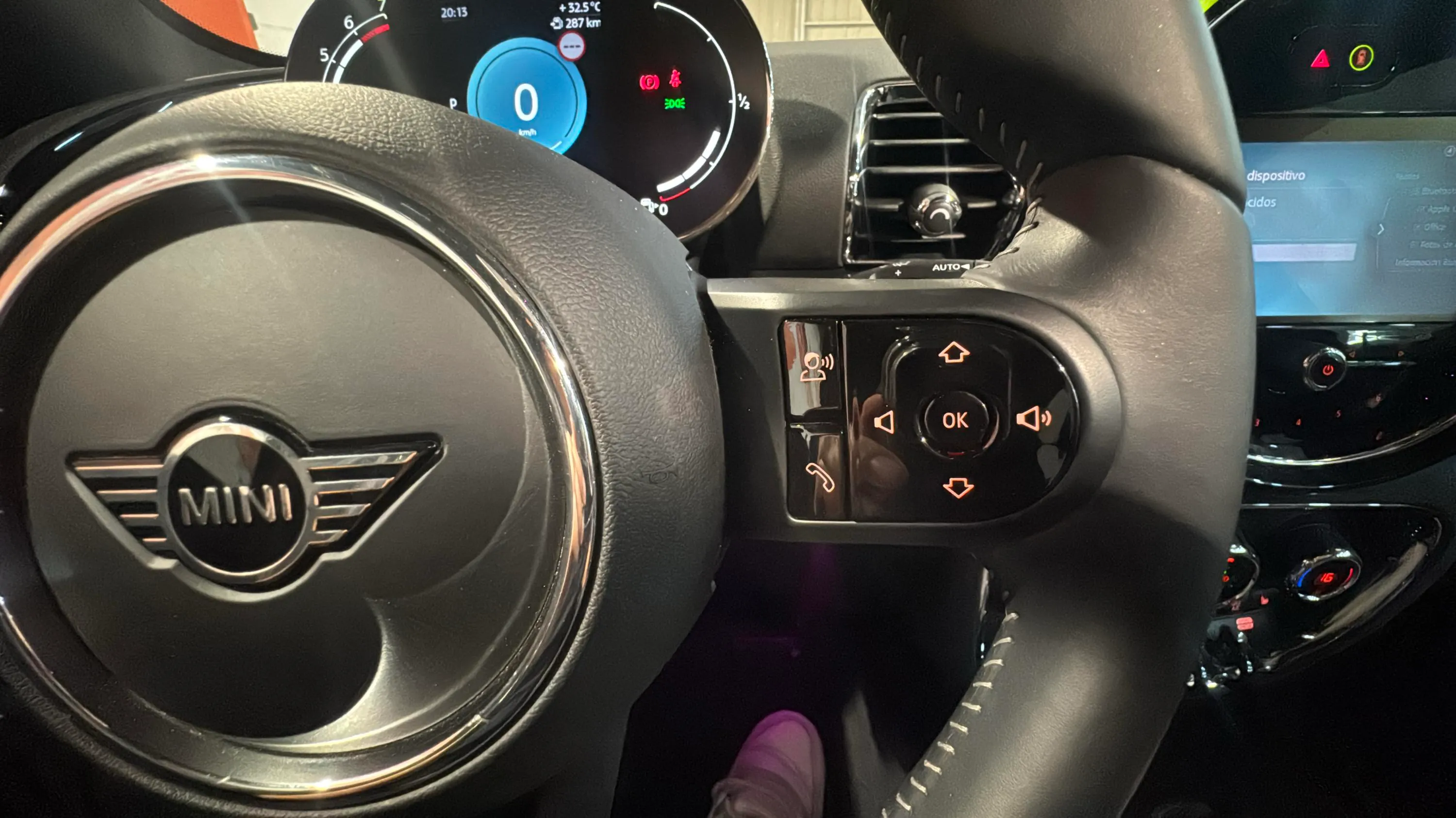 MINI Clubman Cooper - foto 22
