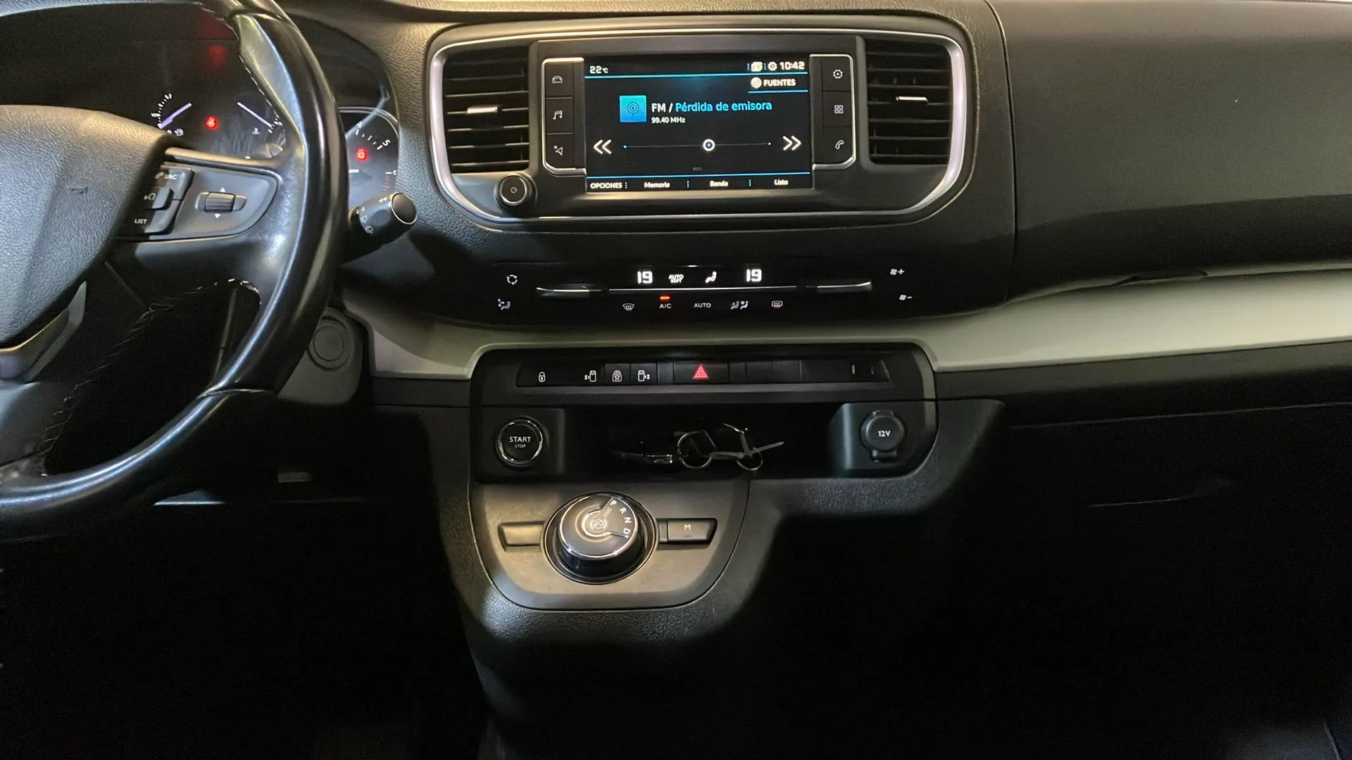 Peugeot Traveller Business VIP BlueHDi EAT8 Long - foto 12