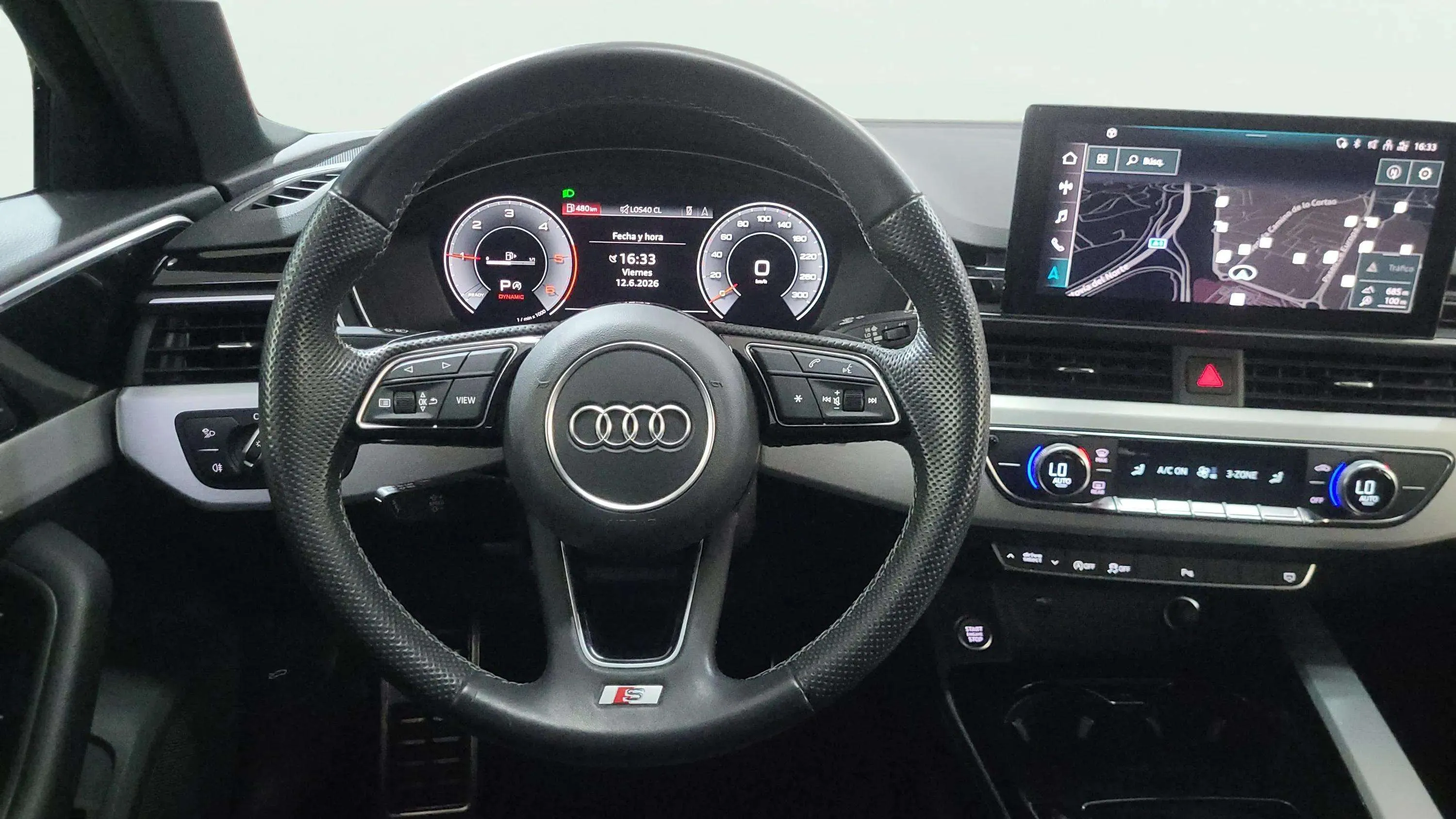 Audi A4 Avant Black line 35 TDI S tronic - foto 15