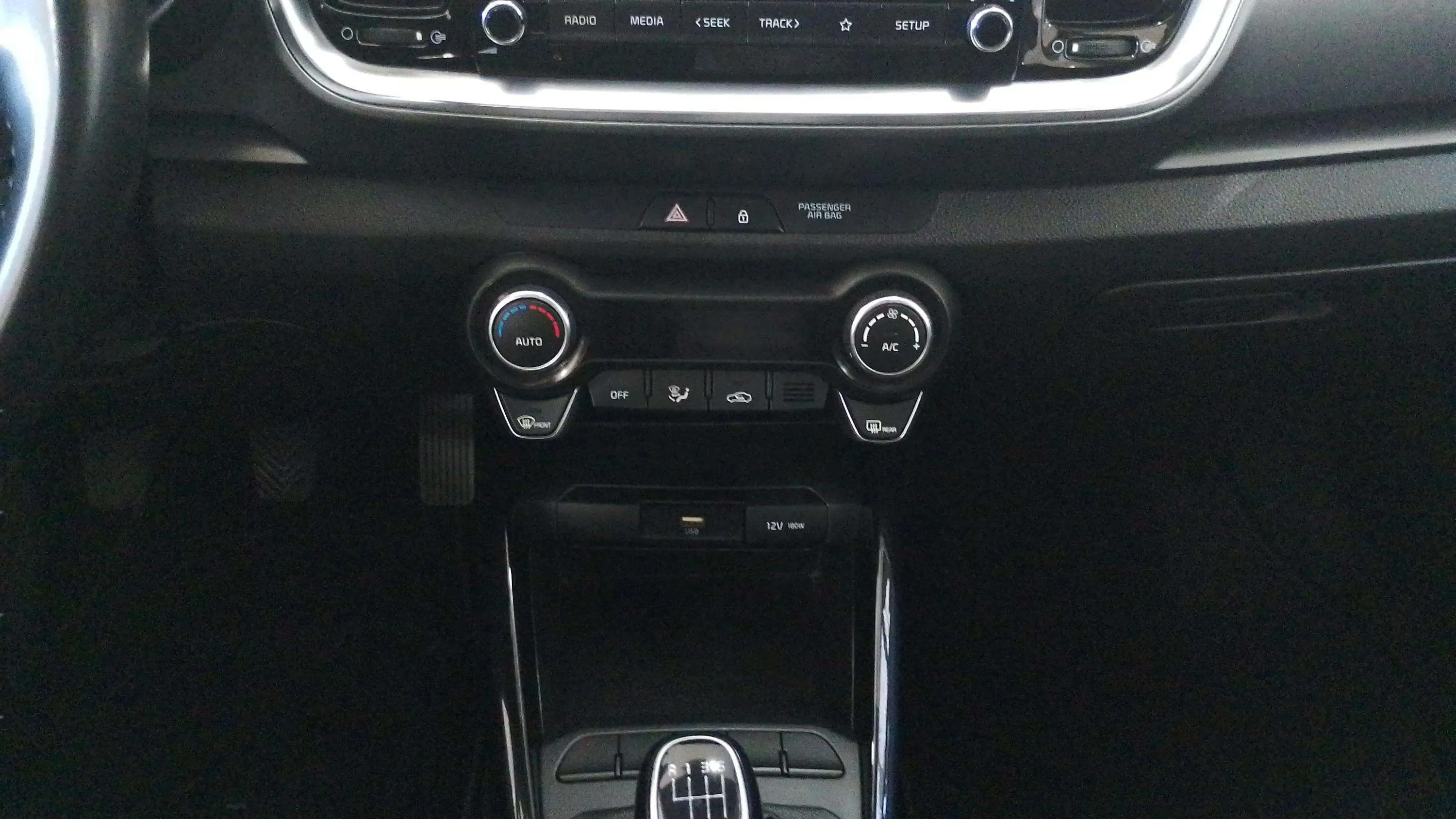 Kia Stonic 1.0 T-GDi 6 Drive - foto 20