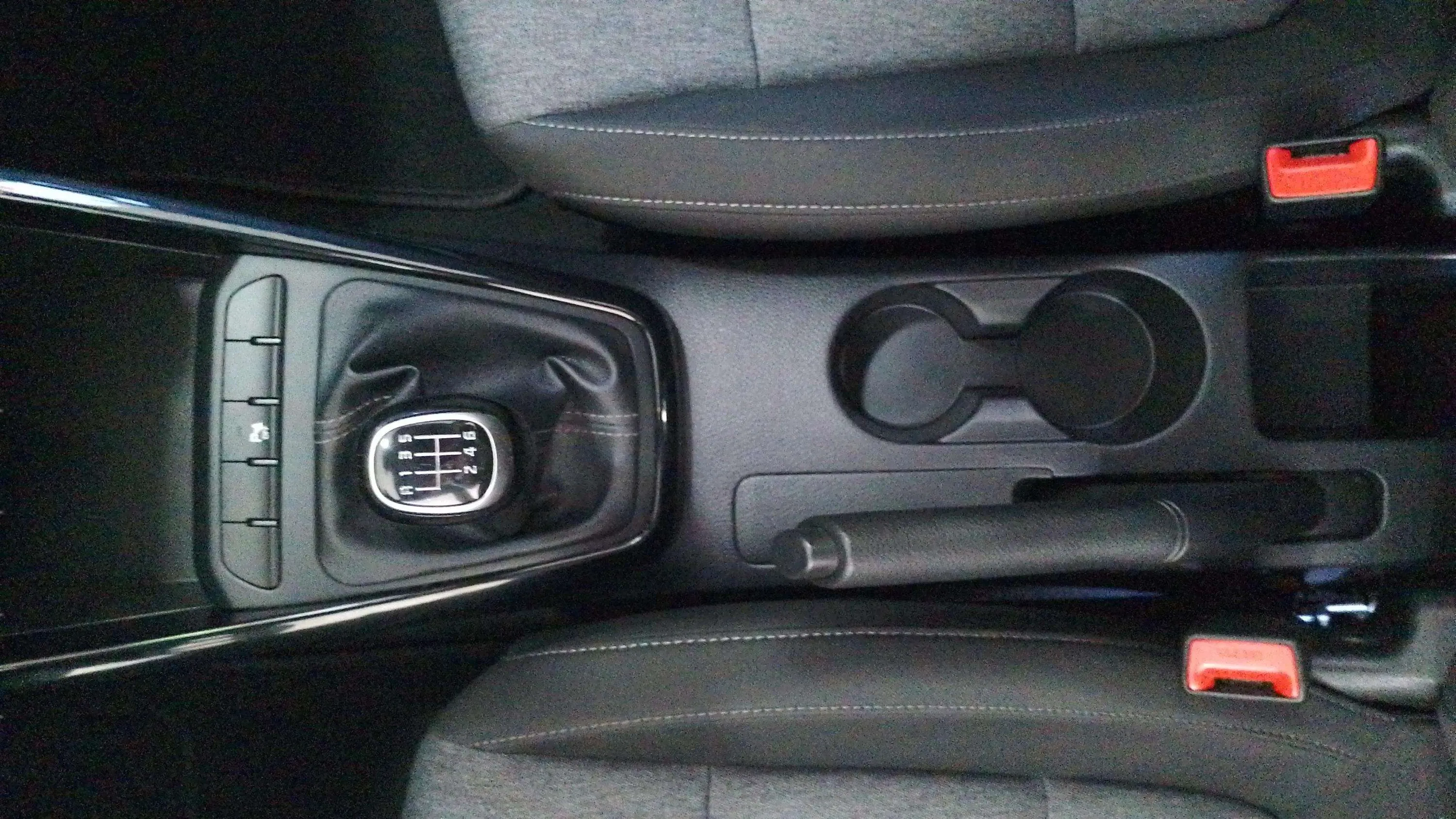 Kia Stonic 1.0 T-GDi 6 Drive - foto 22