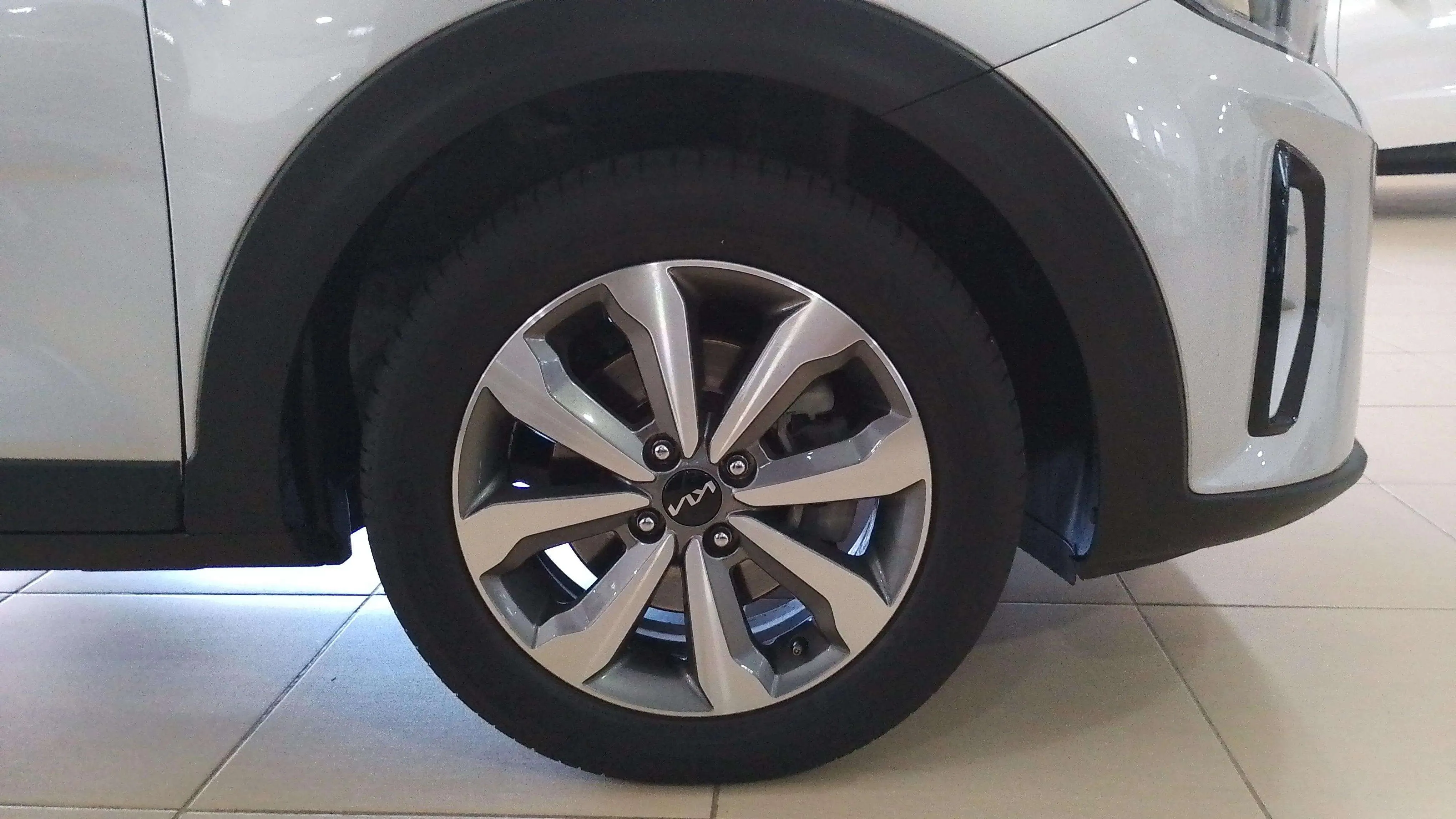 Kia Stonic 1.0 T-GDi 6 Drive - foto 13