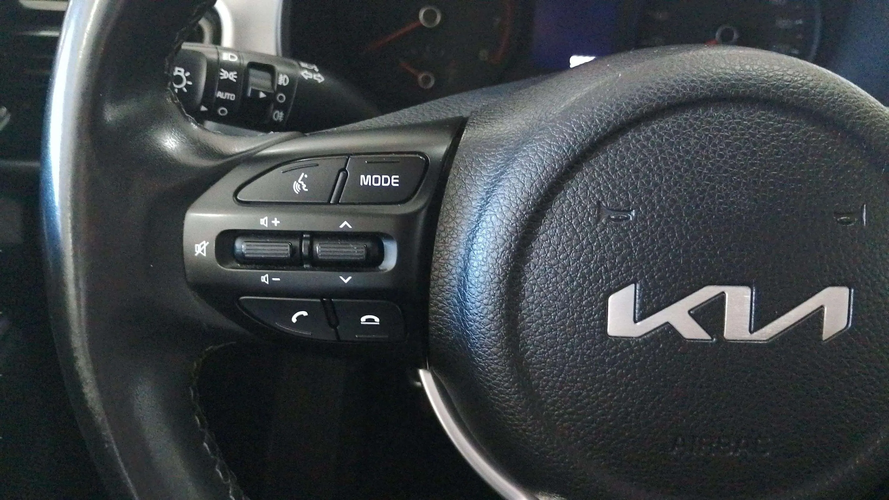 Kia Stonic 1.0 T-GDi 6 Drive - foto 14