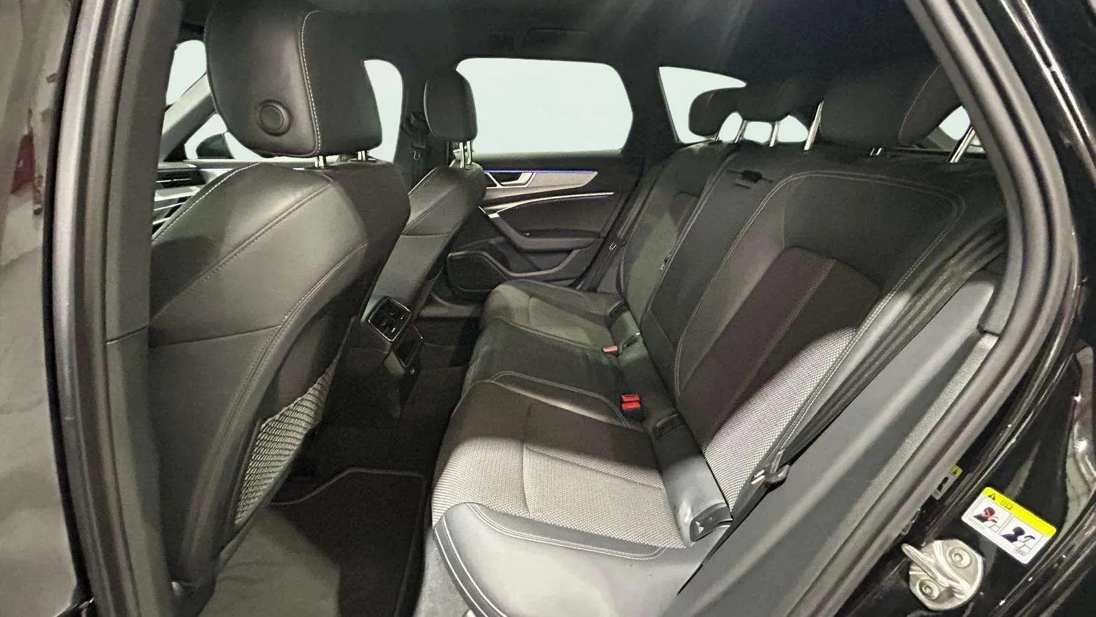 Audi A6 Avant B.Line 40 TDI S tron - foto 14
