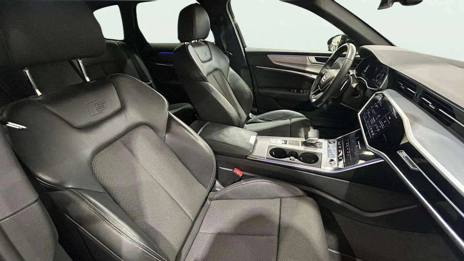 Audi A6 Avant B.Line 40 TDI S tron - foto 15
