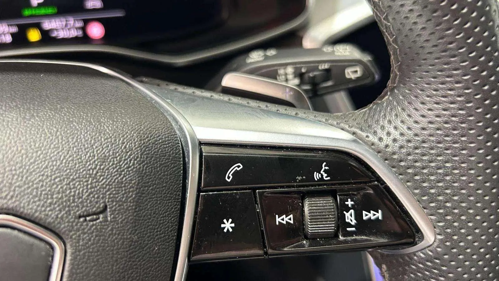 Audi A6 Avant B.Line 40 TDI S tron - foto 25