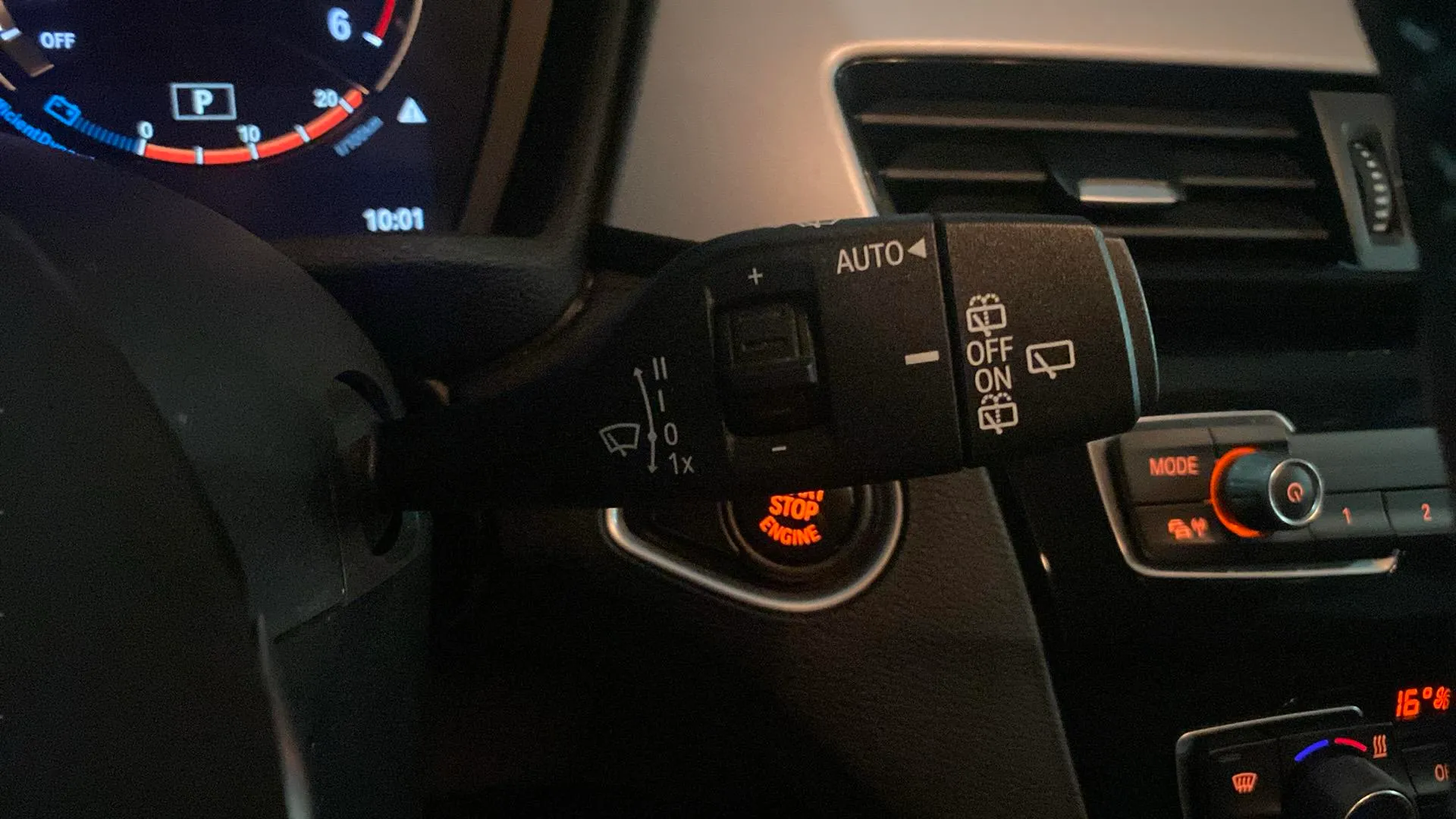BMW X1 sDrive16d - foto 17