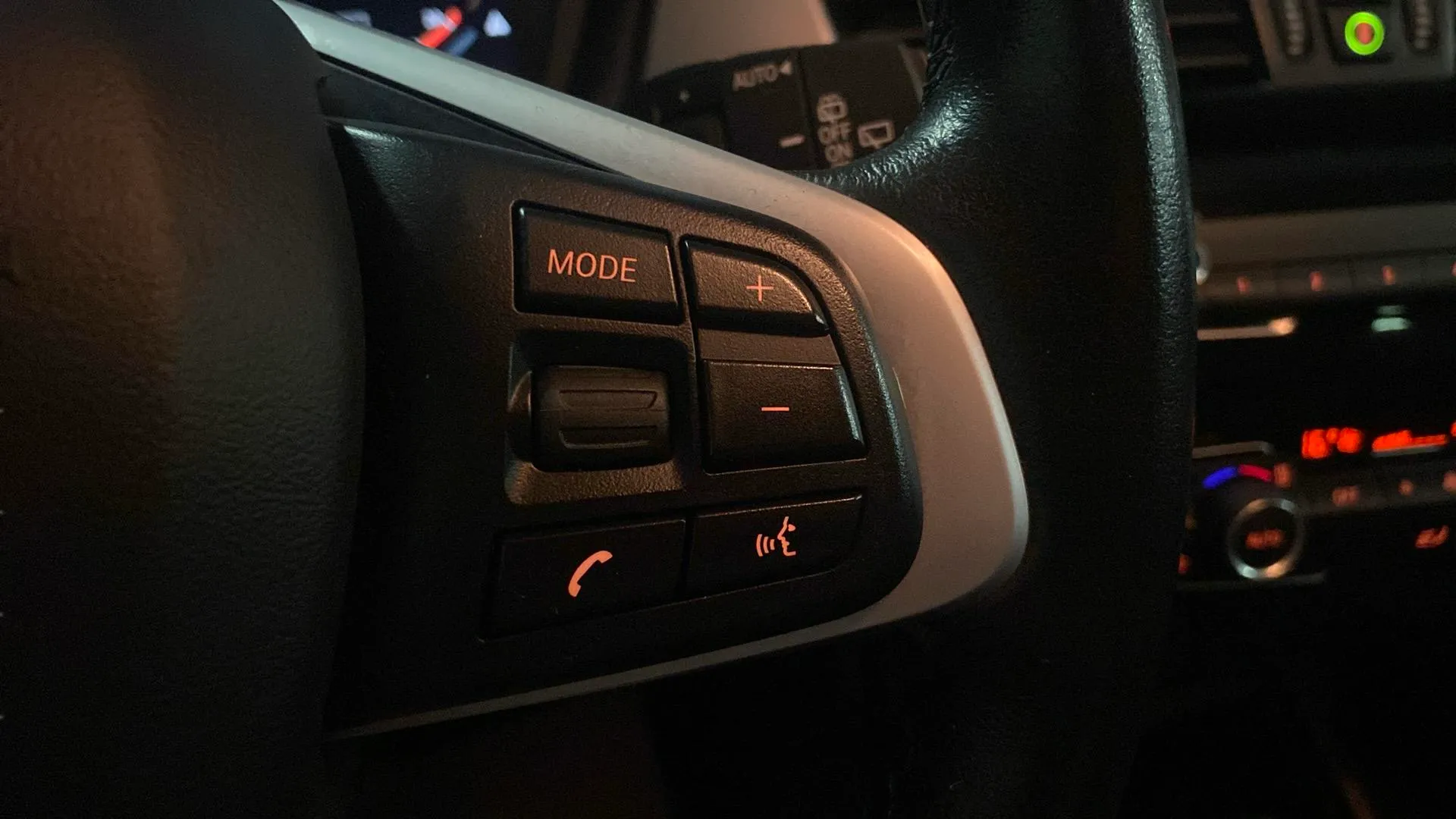 BMW X1 sDrive16d - foto 15
