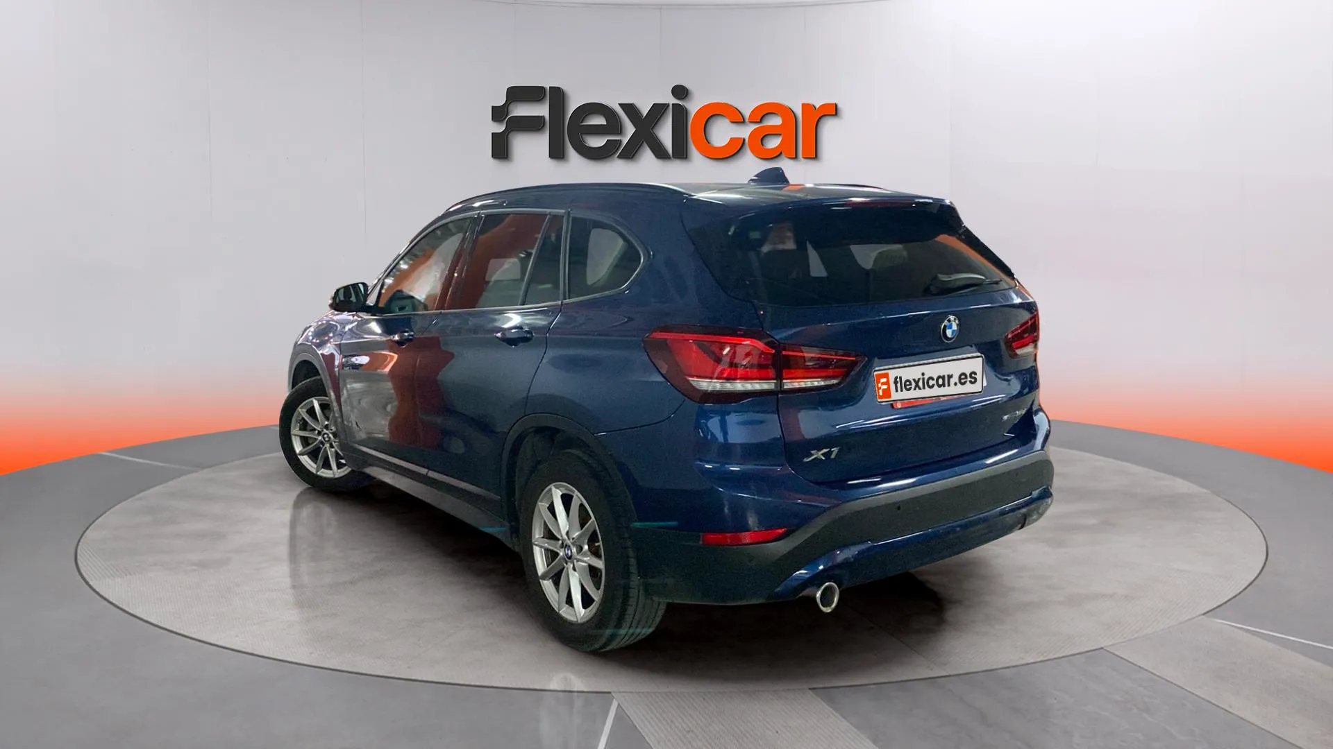 BMW X1 sDrive16d - foto 6