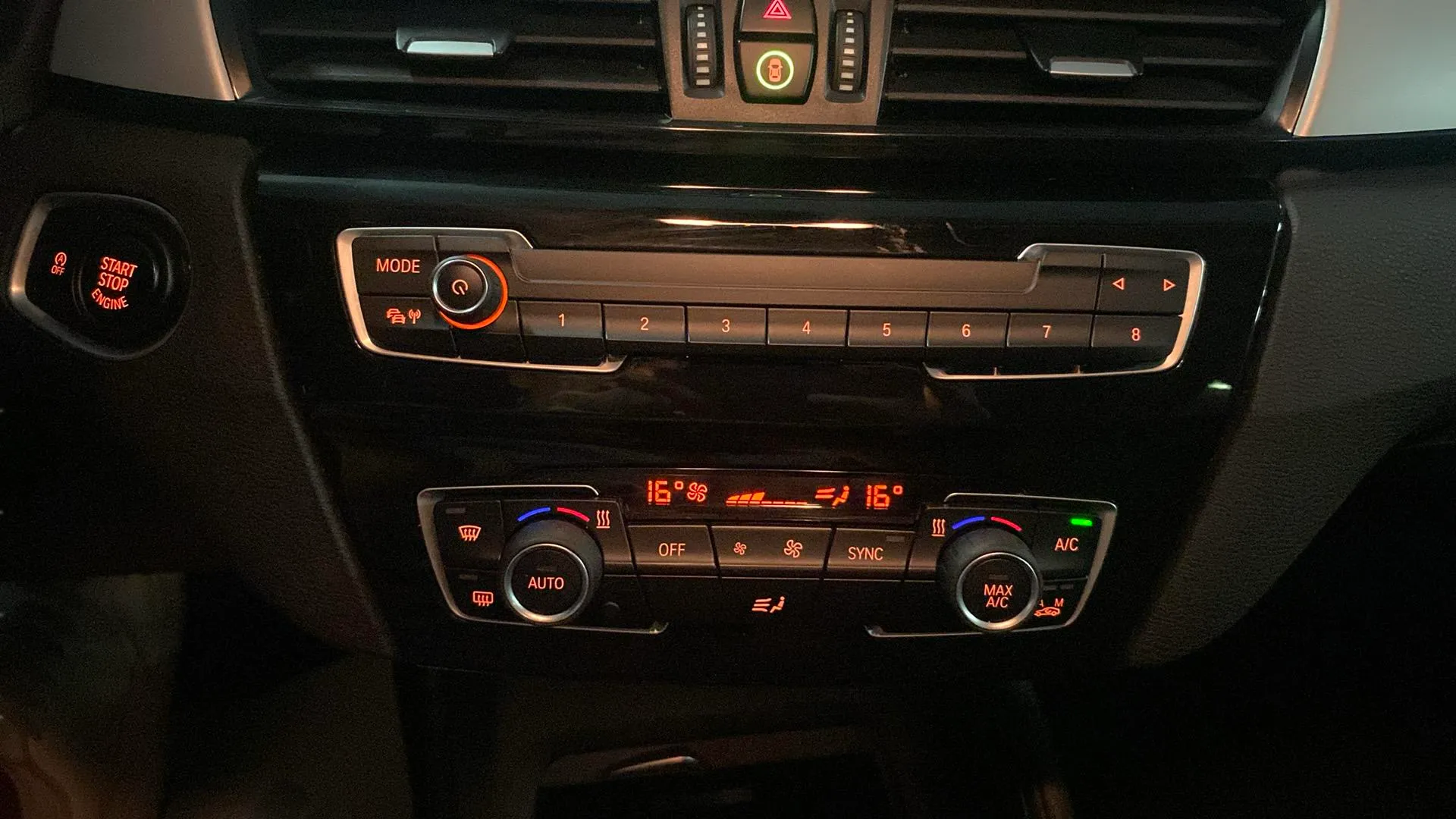 BMW X1 sDrive16d - foto 23