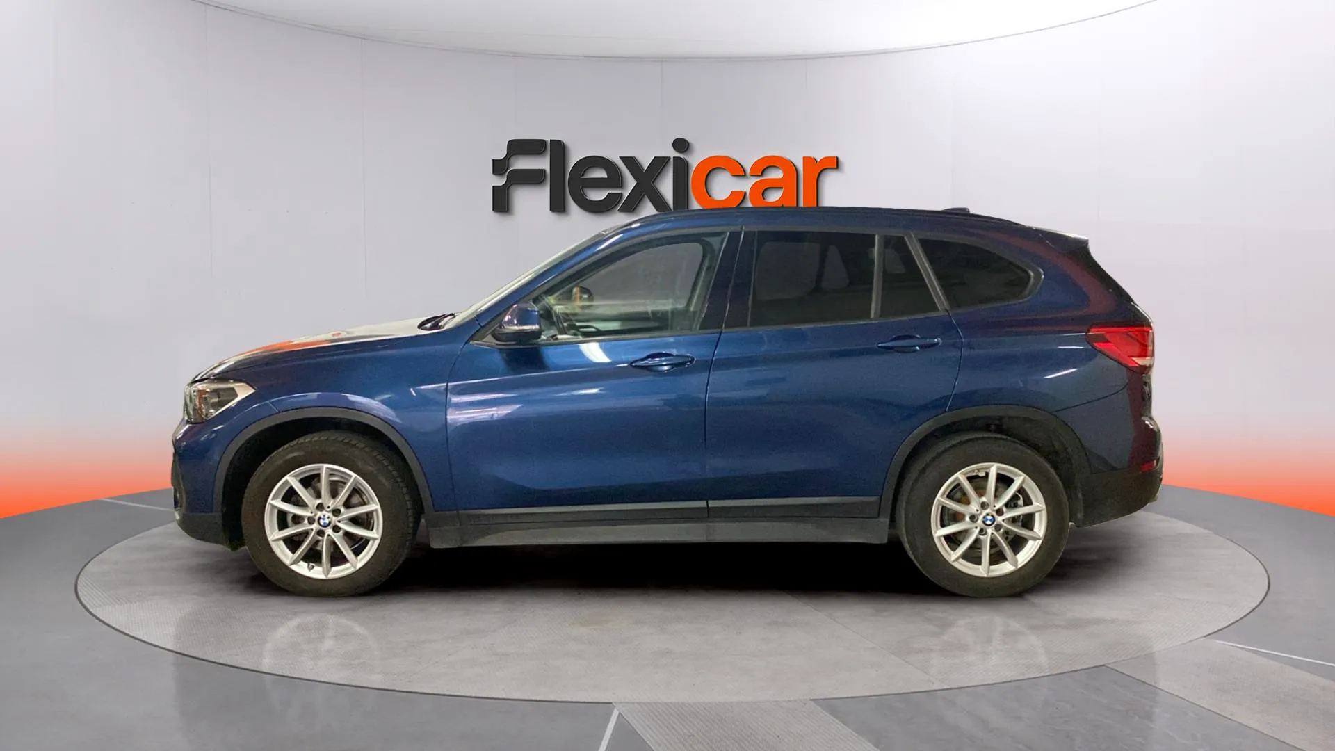 BMW X1 sDrive16d - foto 4