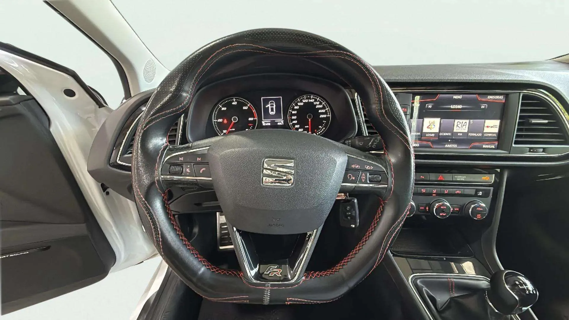 SEAT León 2.0 TDI FR - foto 8