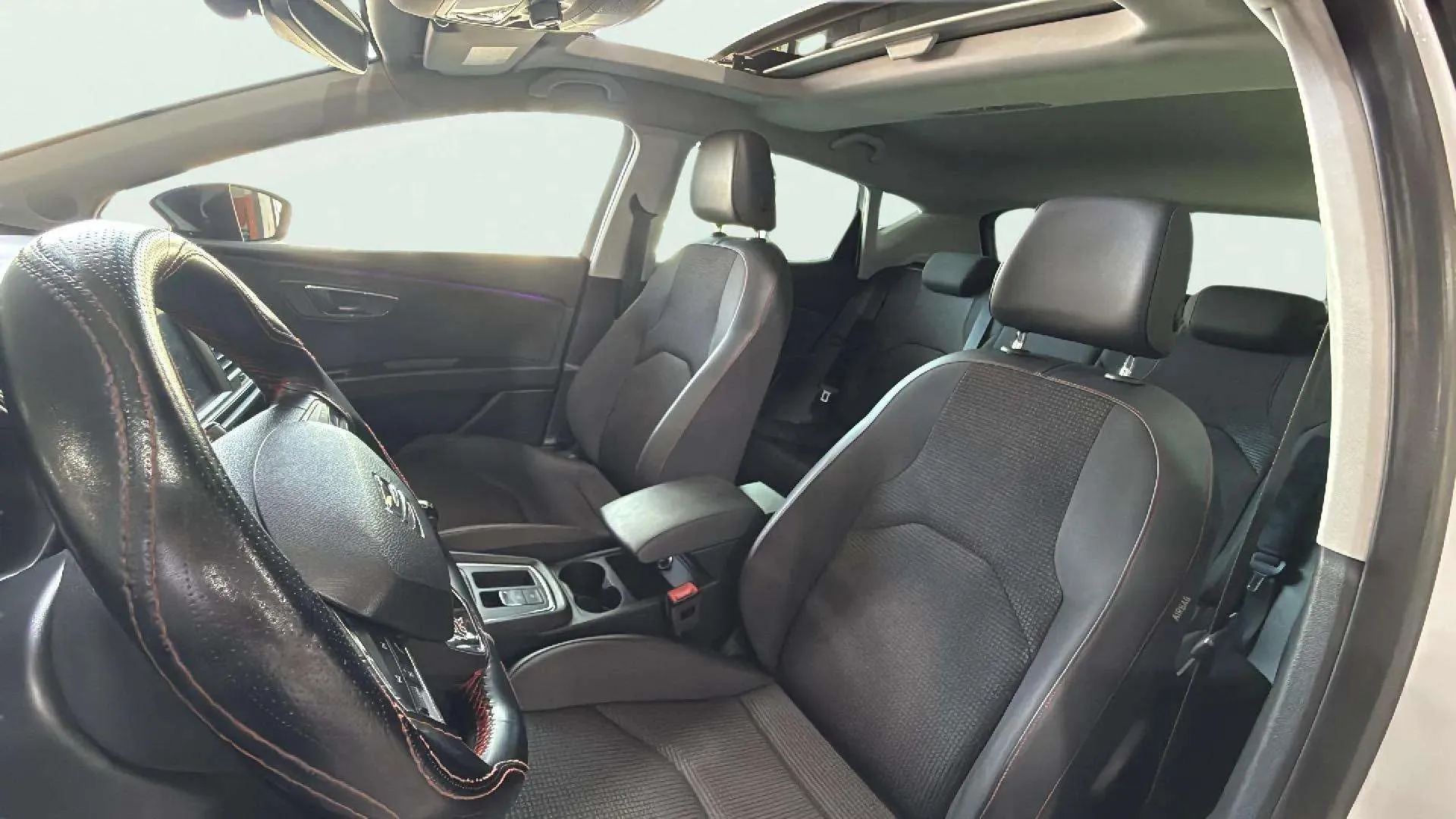 SEAT León 2.0 TDI FR - foto 11
