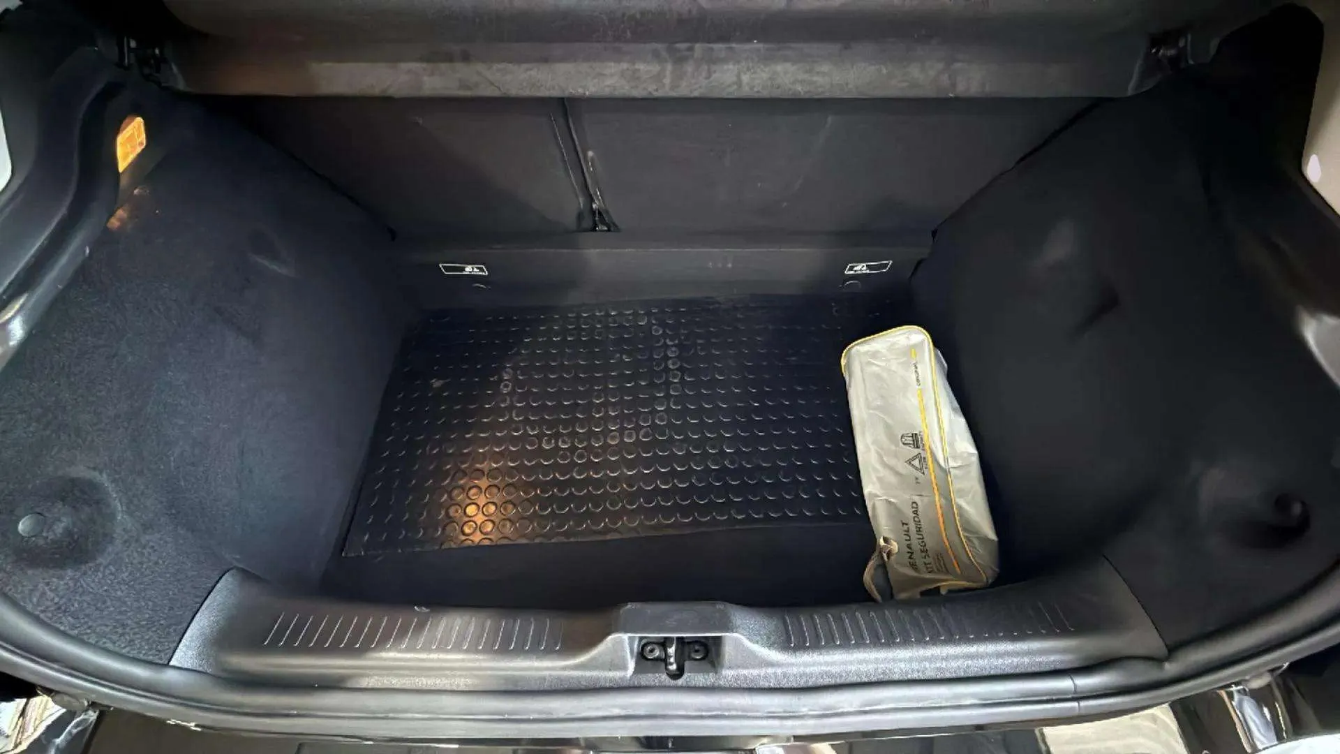 Renault Clio Limited 1.2 16v - foto 6