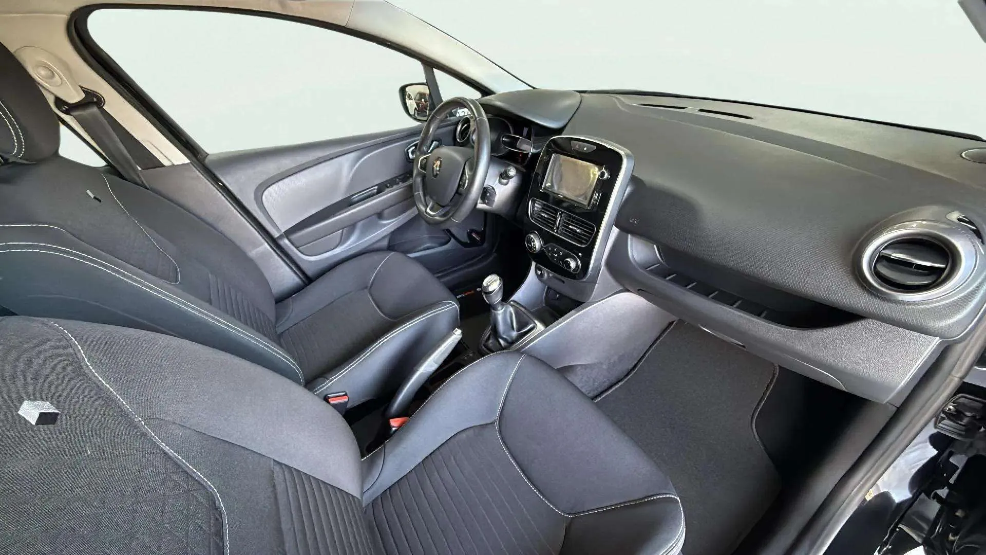 Renault Clio Limited 1.2 16v - foto 12