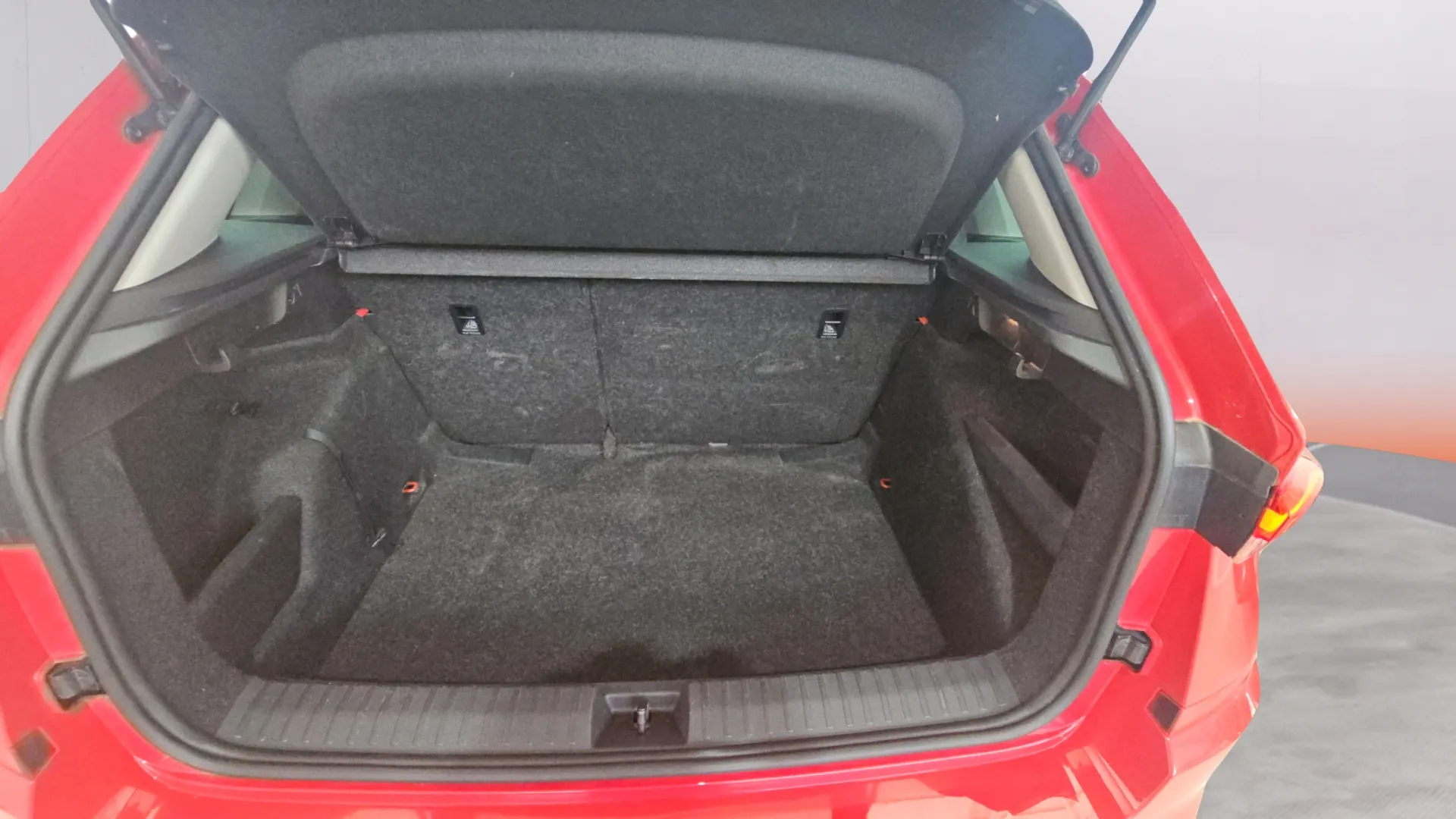Škoda Kamiq 1.5 TSI DSG Selection - foto 23
