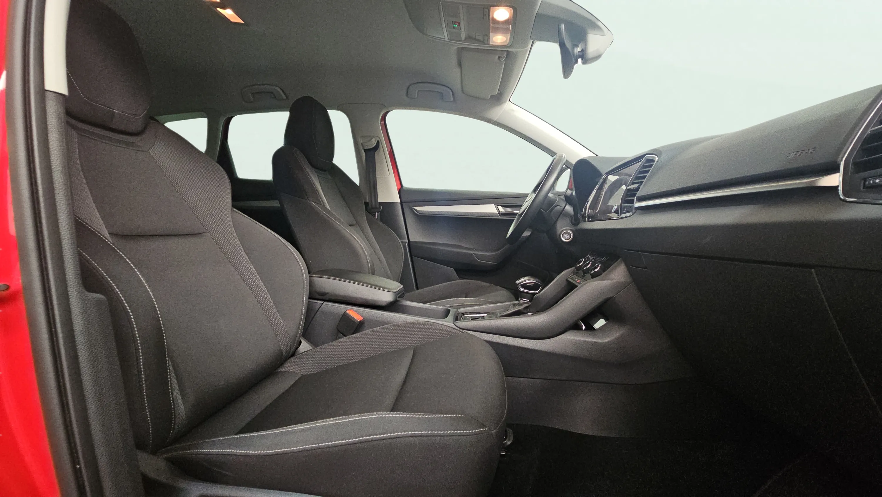 Škoda Karoq 1.5 TSI DSG ACT Selection - foto 17