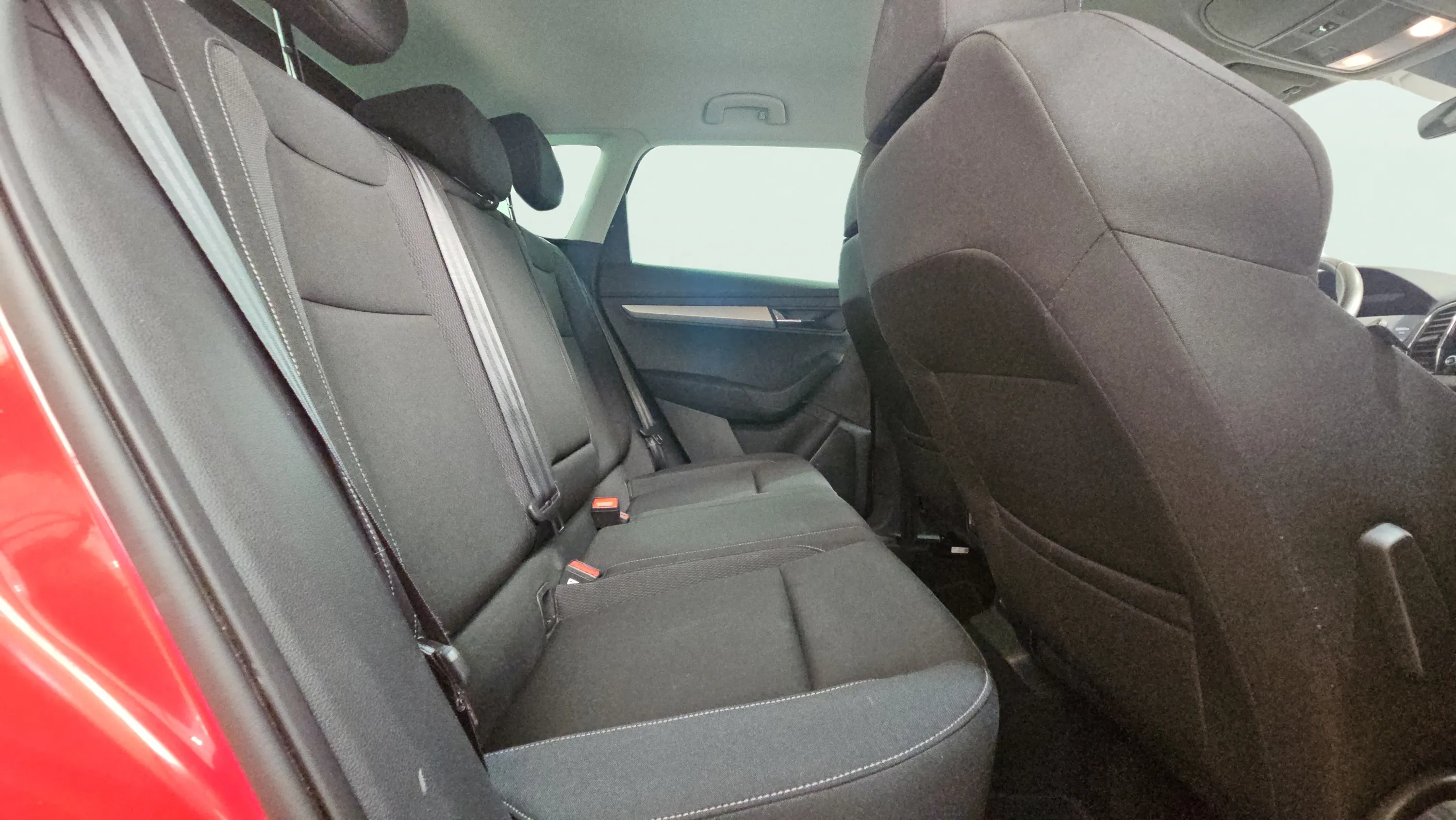Škoda Karoq 1.5 TSI DSG ACT Selection - foto 18