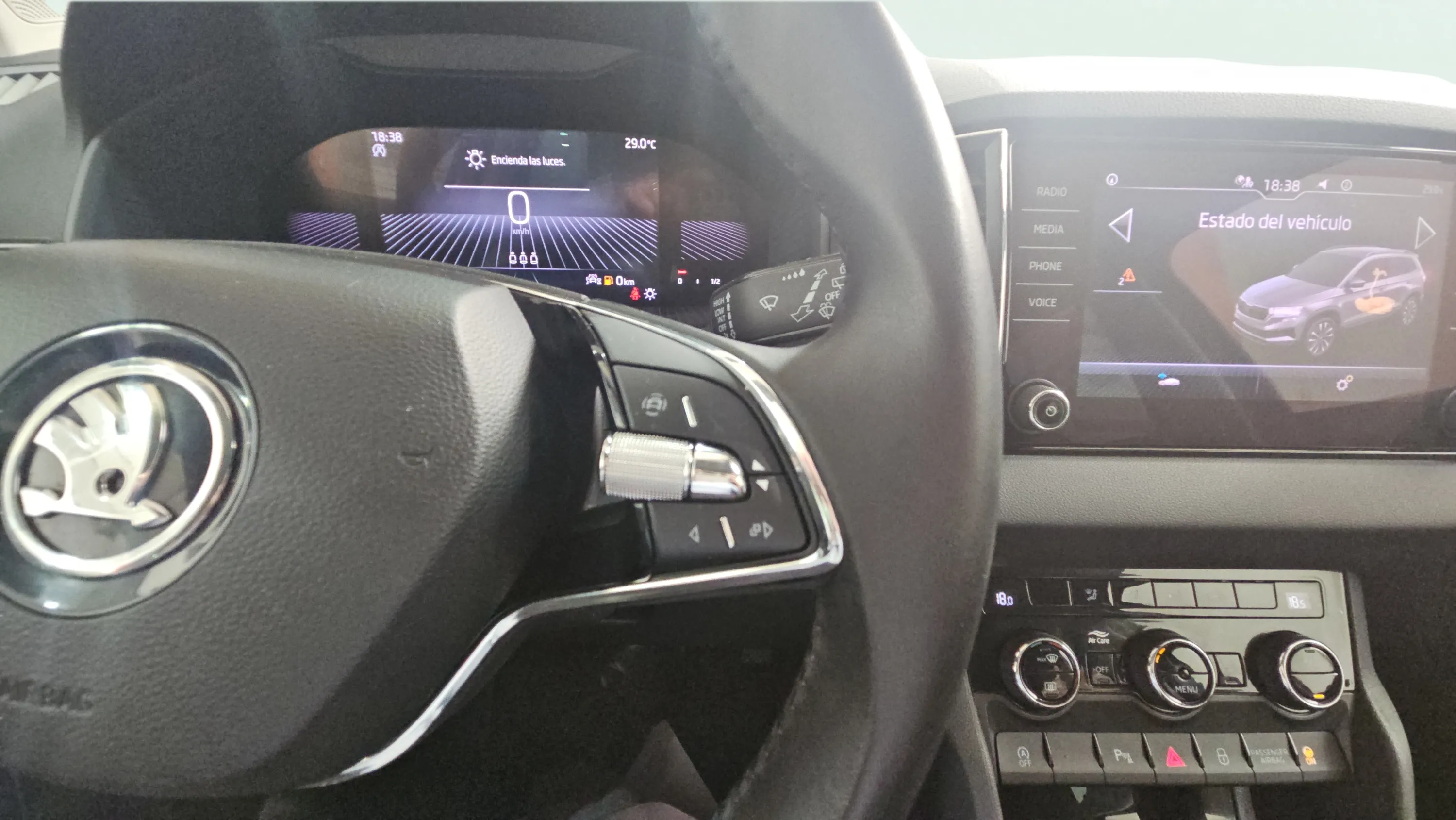 Škoda Karoq 1.5 TSI DSG ACT Selection - foto 15