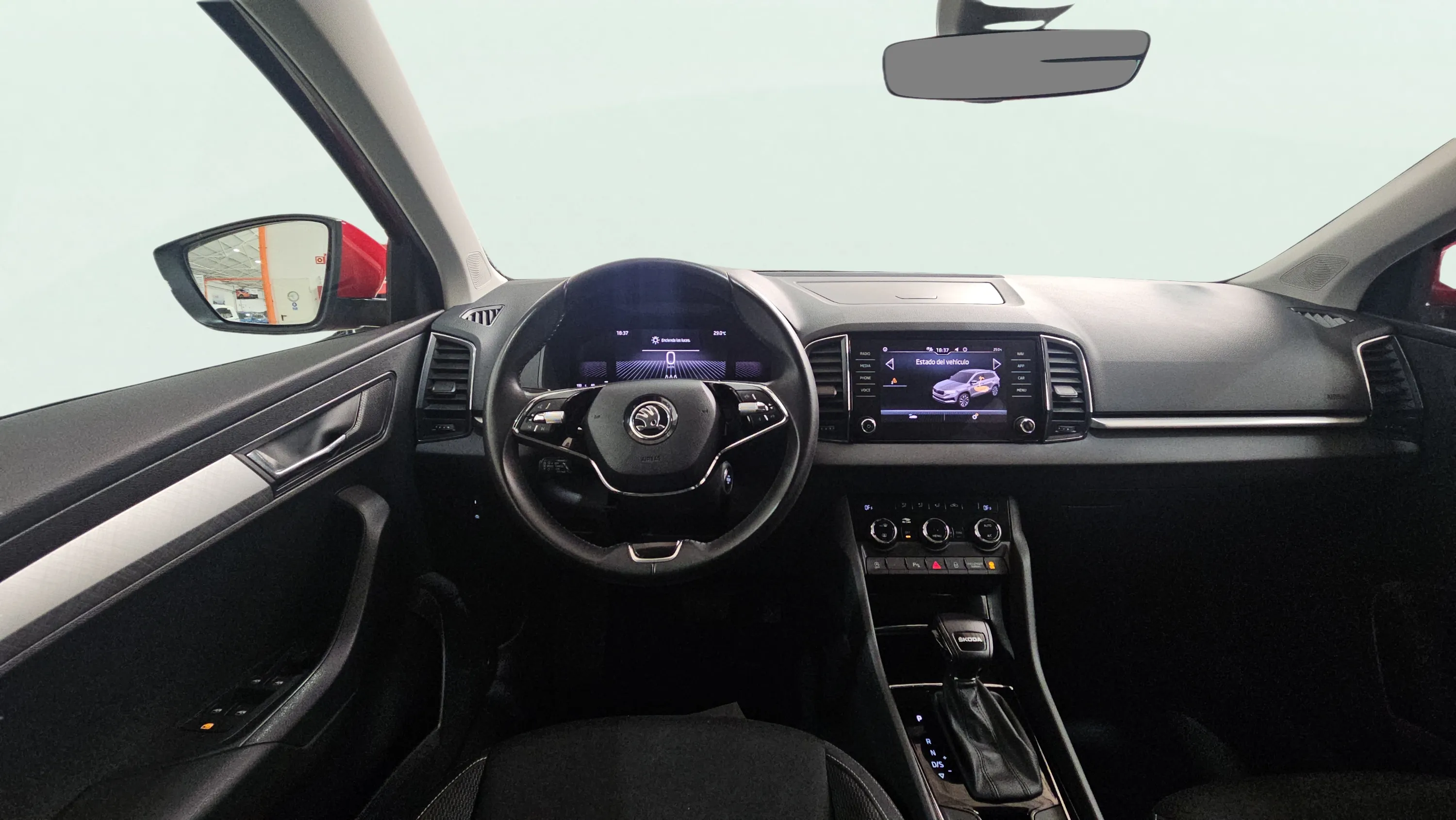 Škoda Karoq 1.5 TSI DSG ACT Selection - foto 9