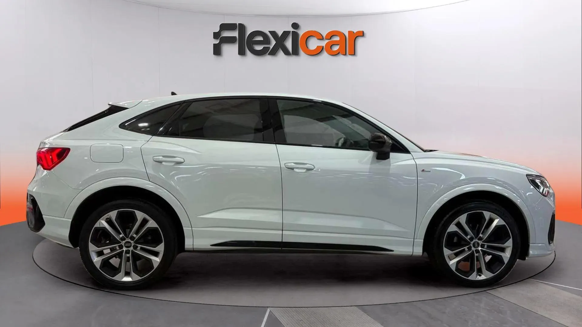 Audi Q3 S line 35 TFSI S tronic - foto 8