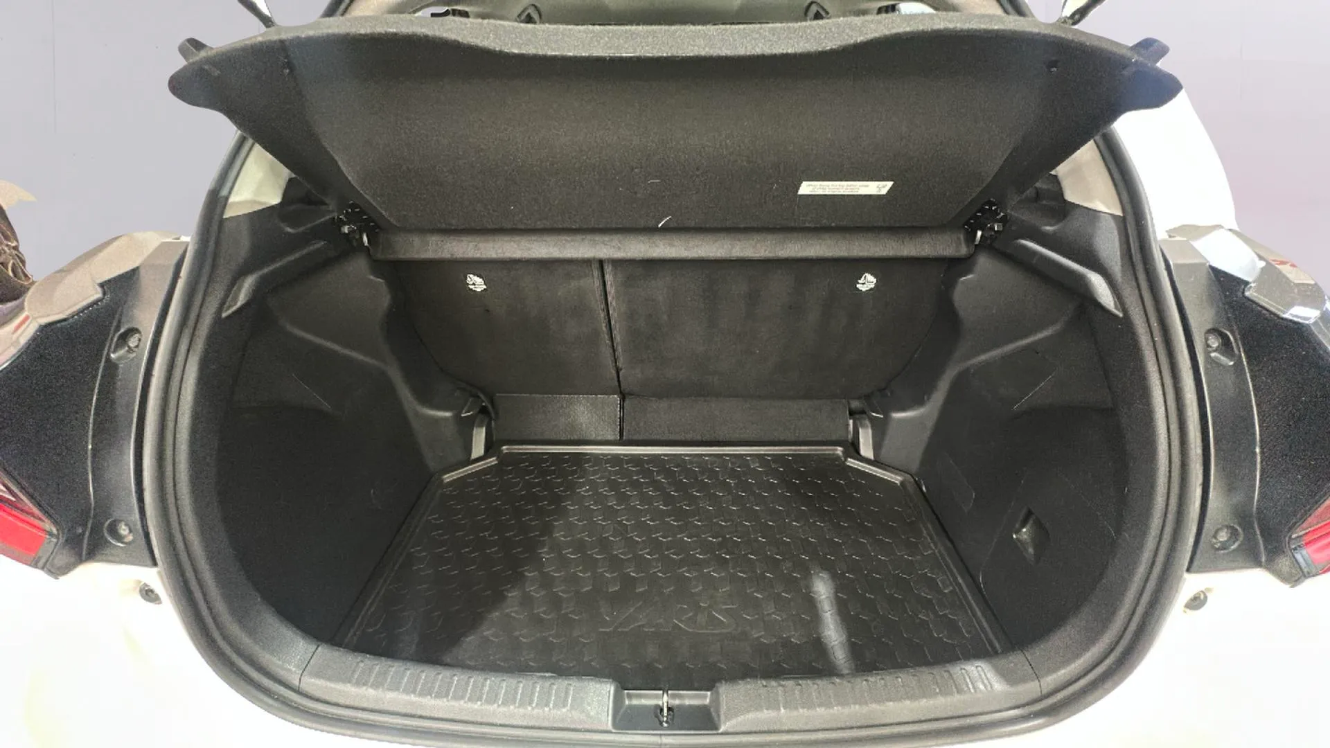 Toyota Yaris 1.5 125 S-Edition - foto 28