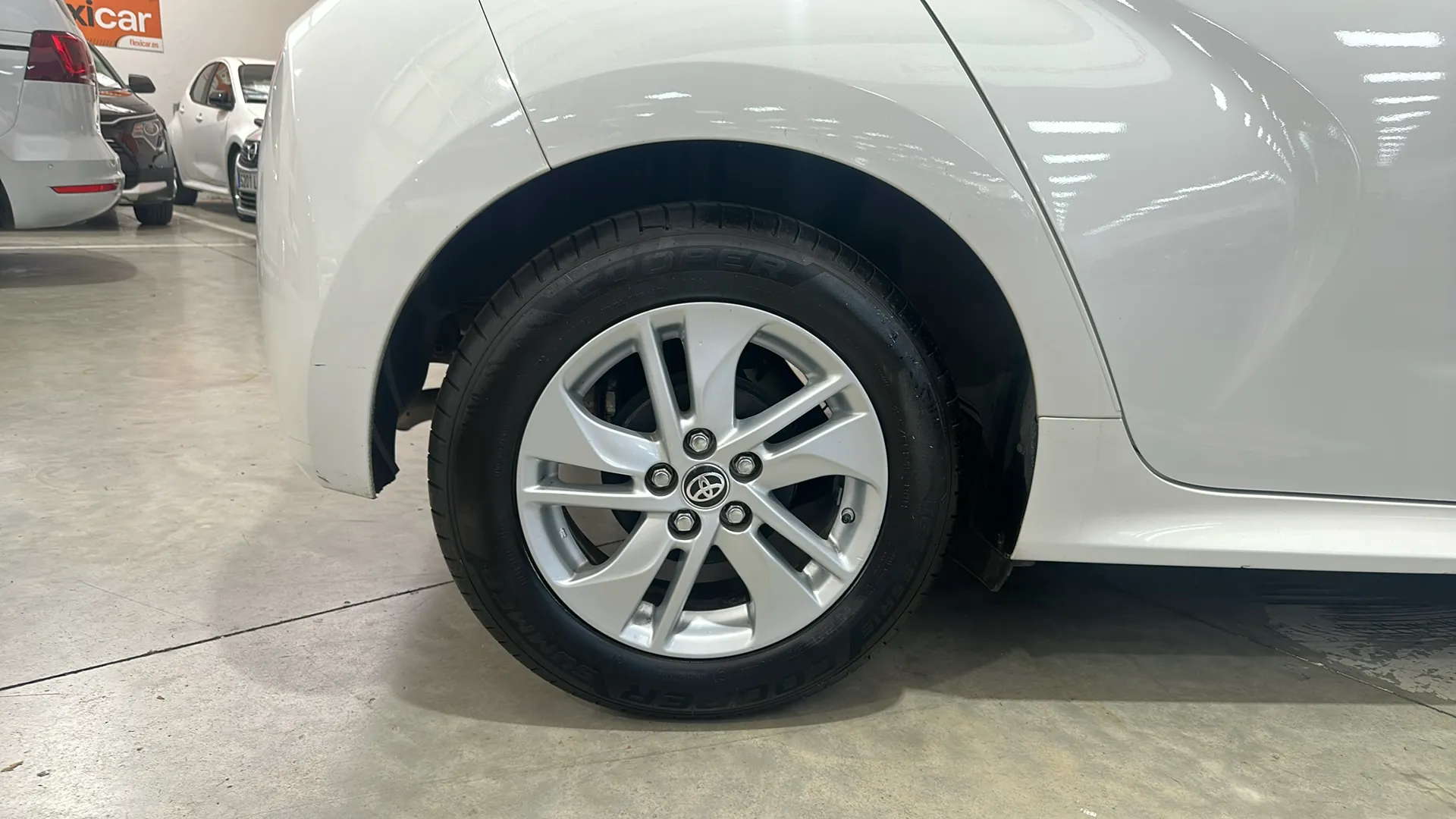 Toyota Yaris 1.5 125 S-Edition - foto 30