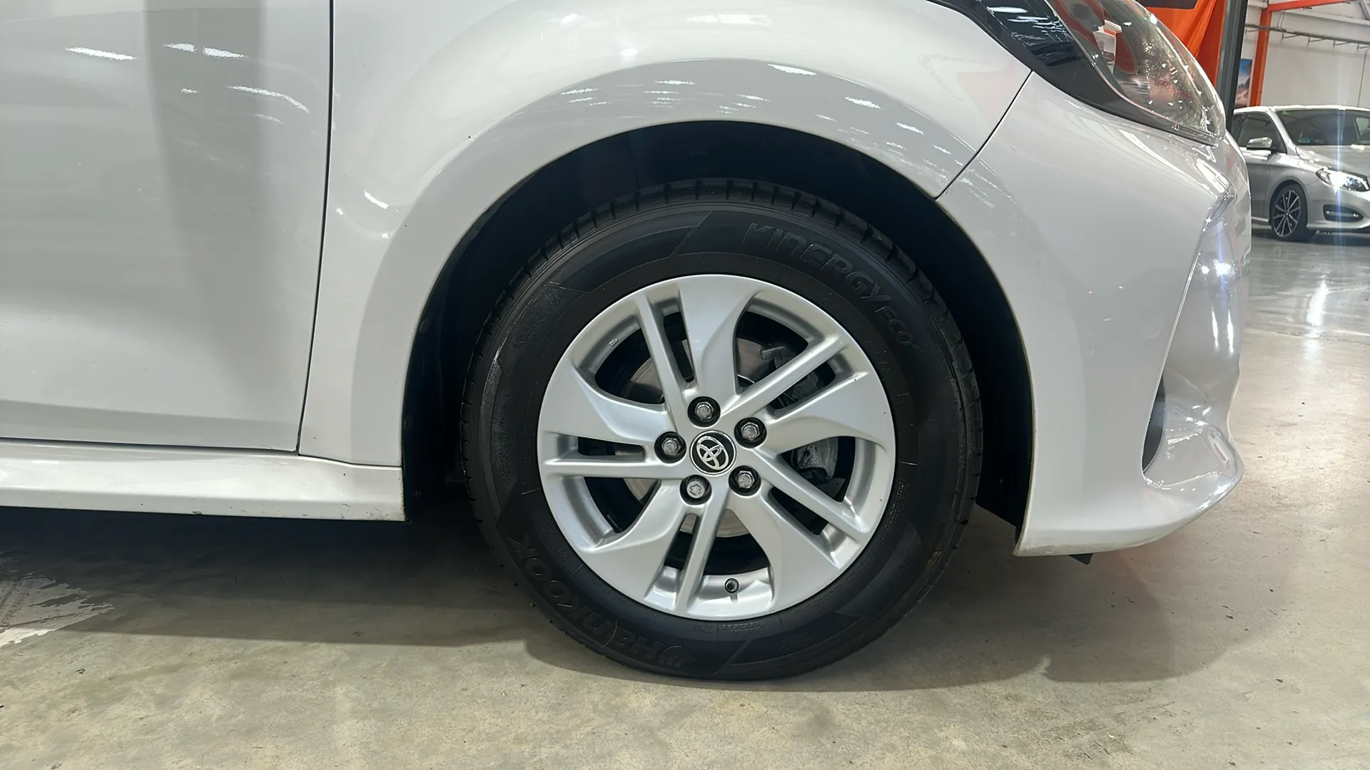 Toyota Yaris 1.5 125 S-Edition - foto 29