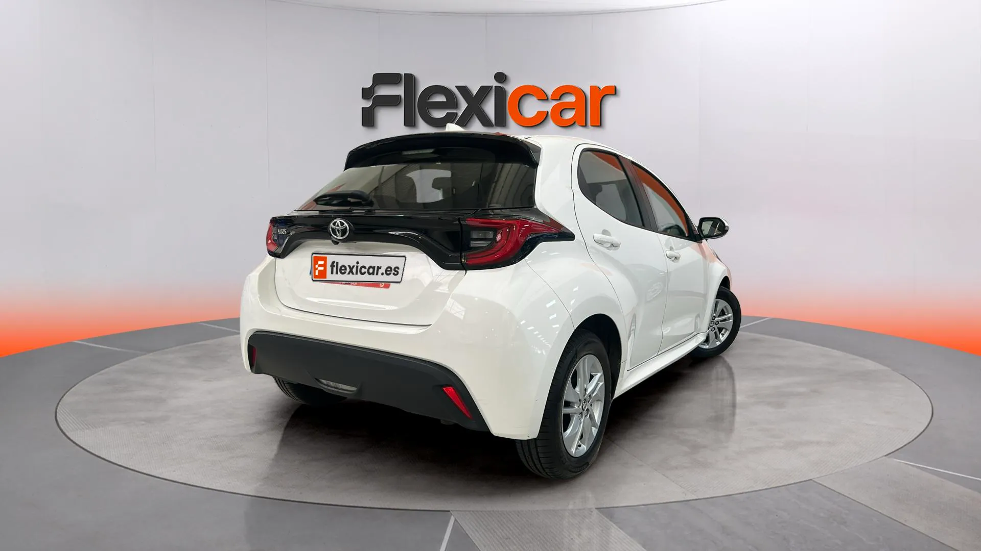 Toyota Yaris 1.5 125 S-Edition - foto 7