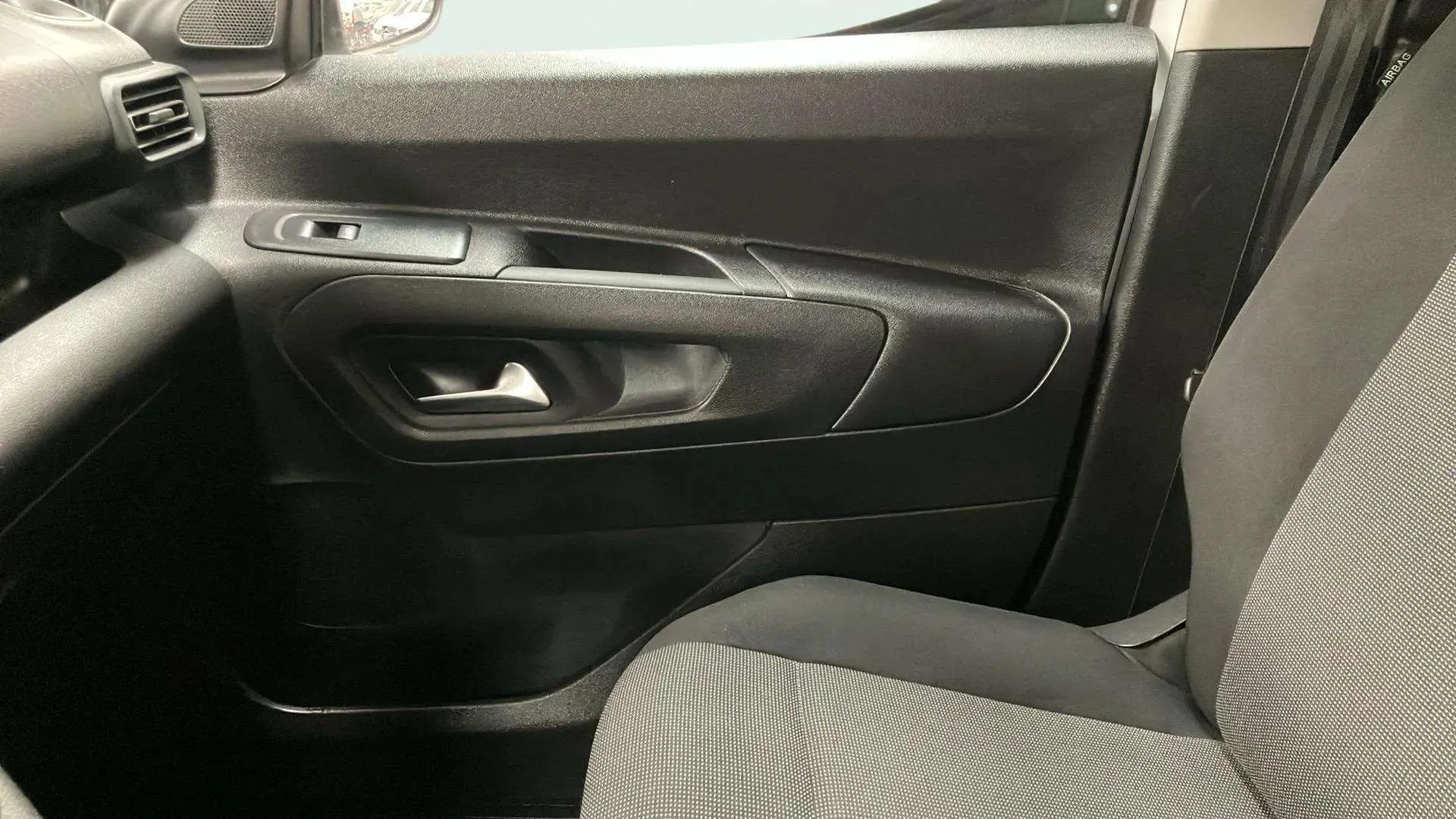 Citroën Berlingo Talla M BlueHDi 100 (CA) - foto 17