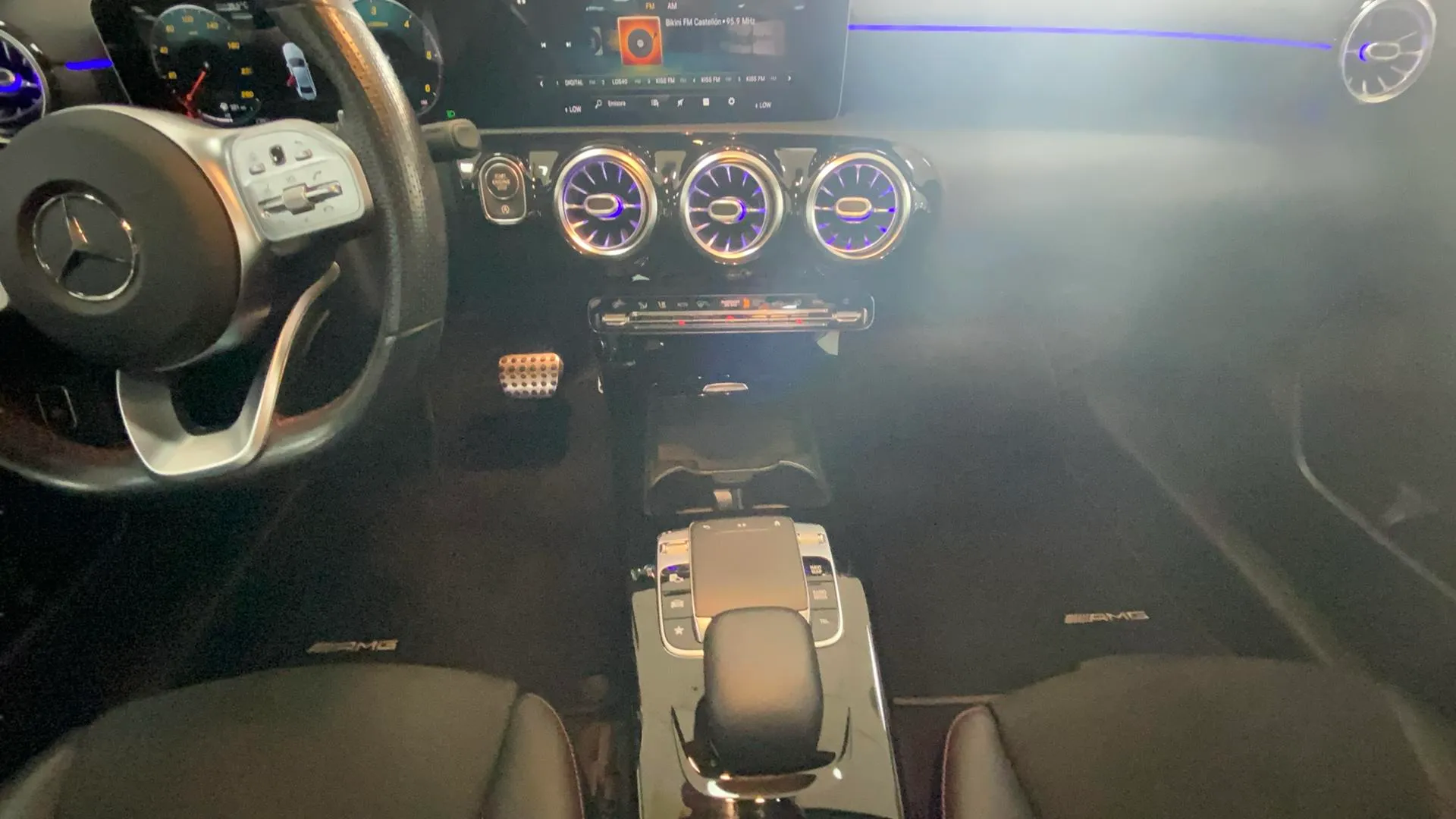 Mercedes-Benz Clase A Sedán A 180 d - foto 6