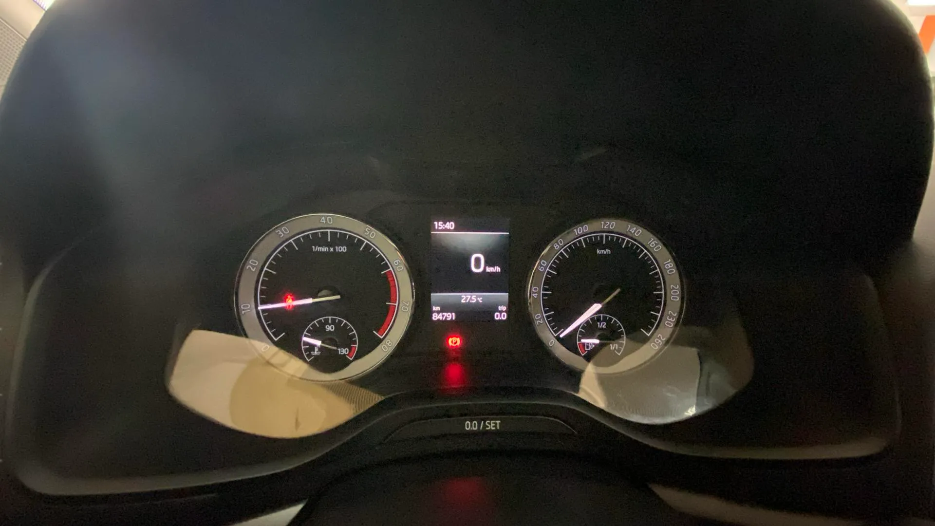 Škoda Karoq 1.0 TSI Ambition - foto 8