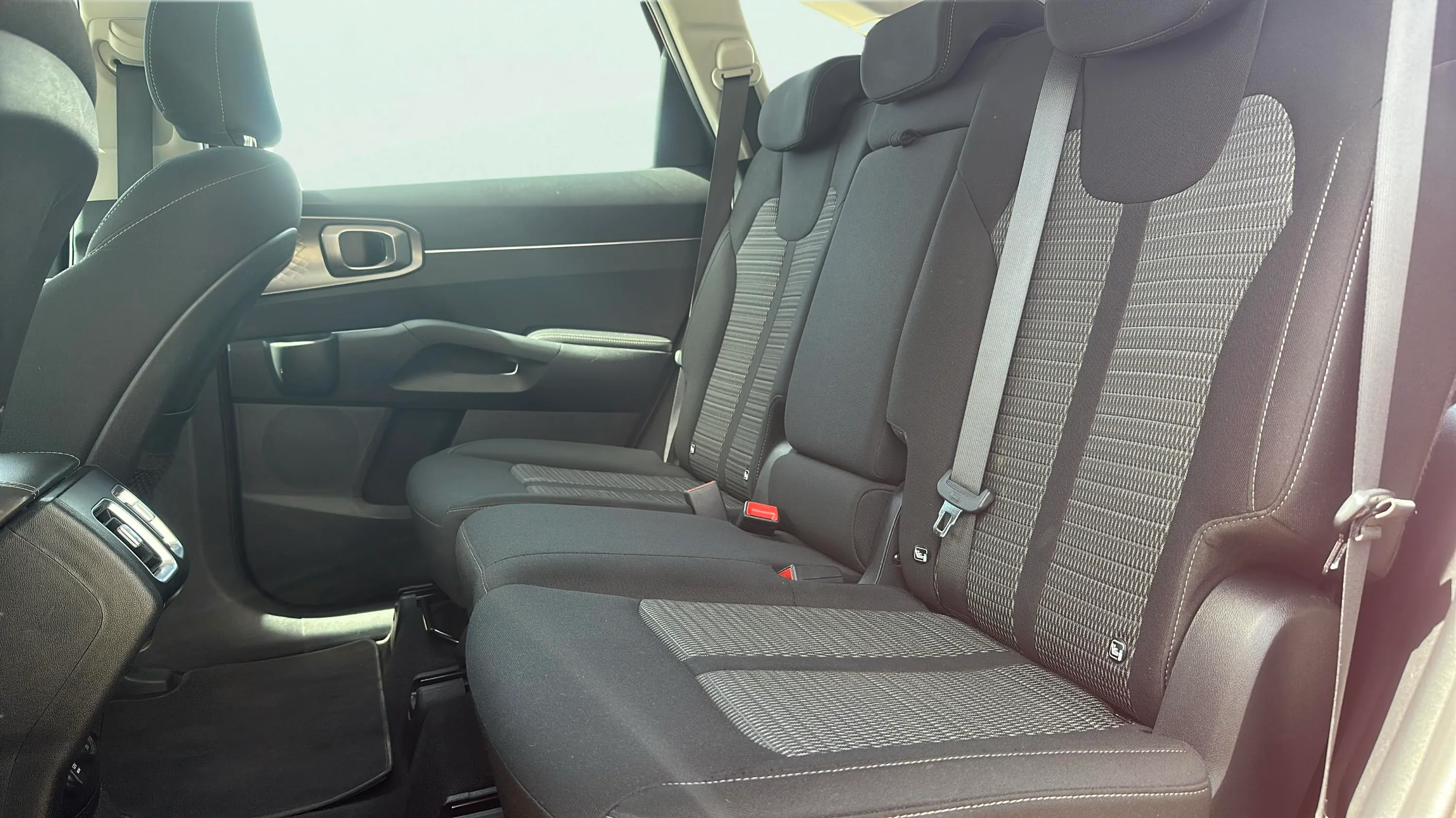 Kia Sorento 1.6 T-GDi HEV Drive 4x2 7 plazas - foto 16