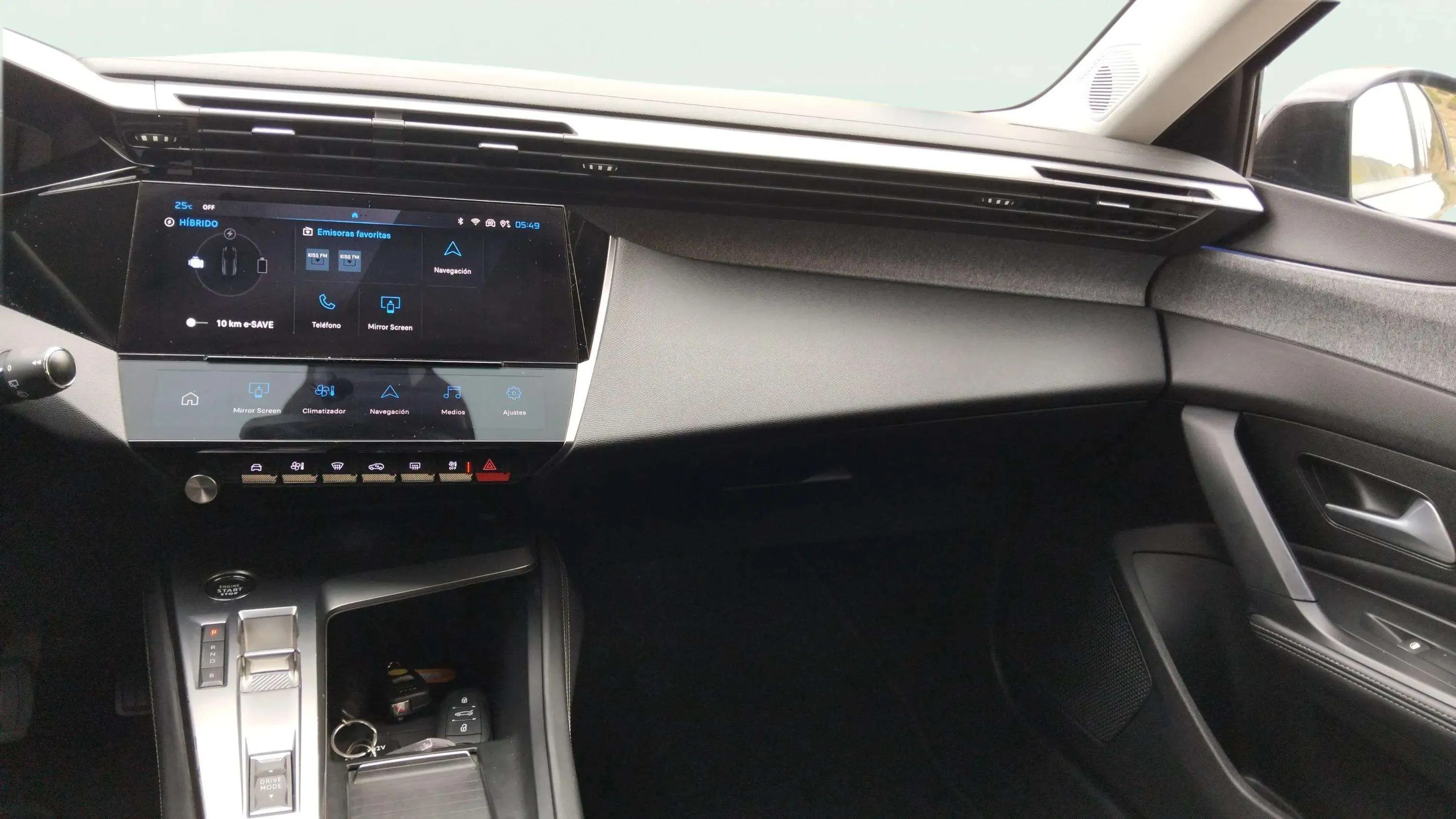 Peugeot 308 Allure Hybrid 180 eEAT8 - foto 14