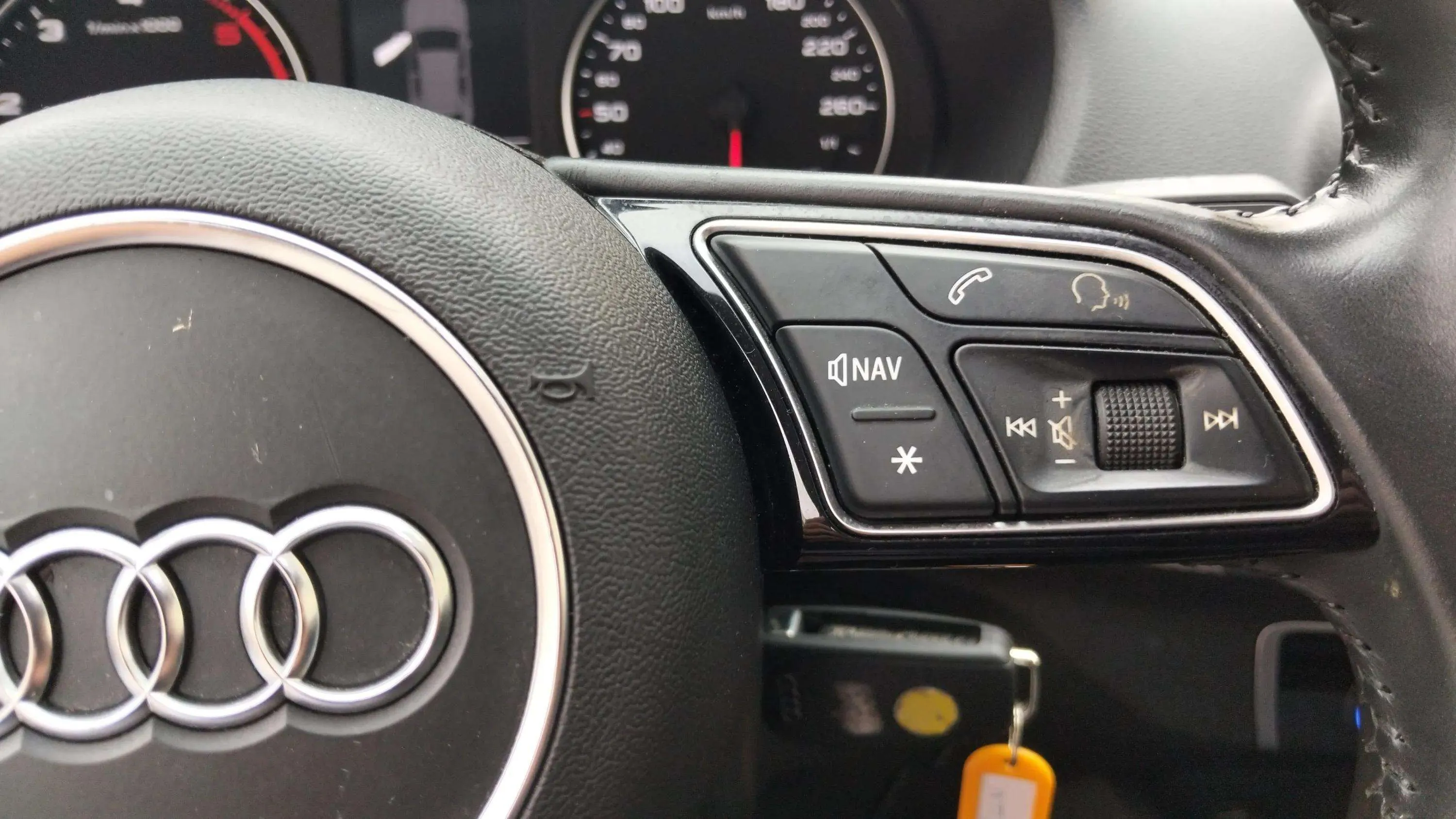 Audi Q2 Advanced 30 TDI S tronic - foto 7